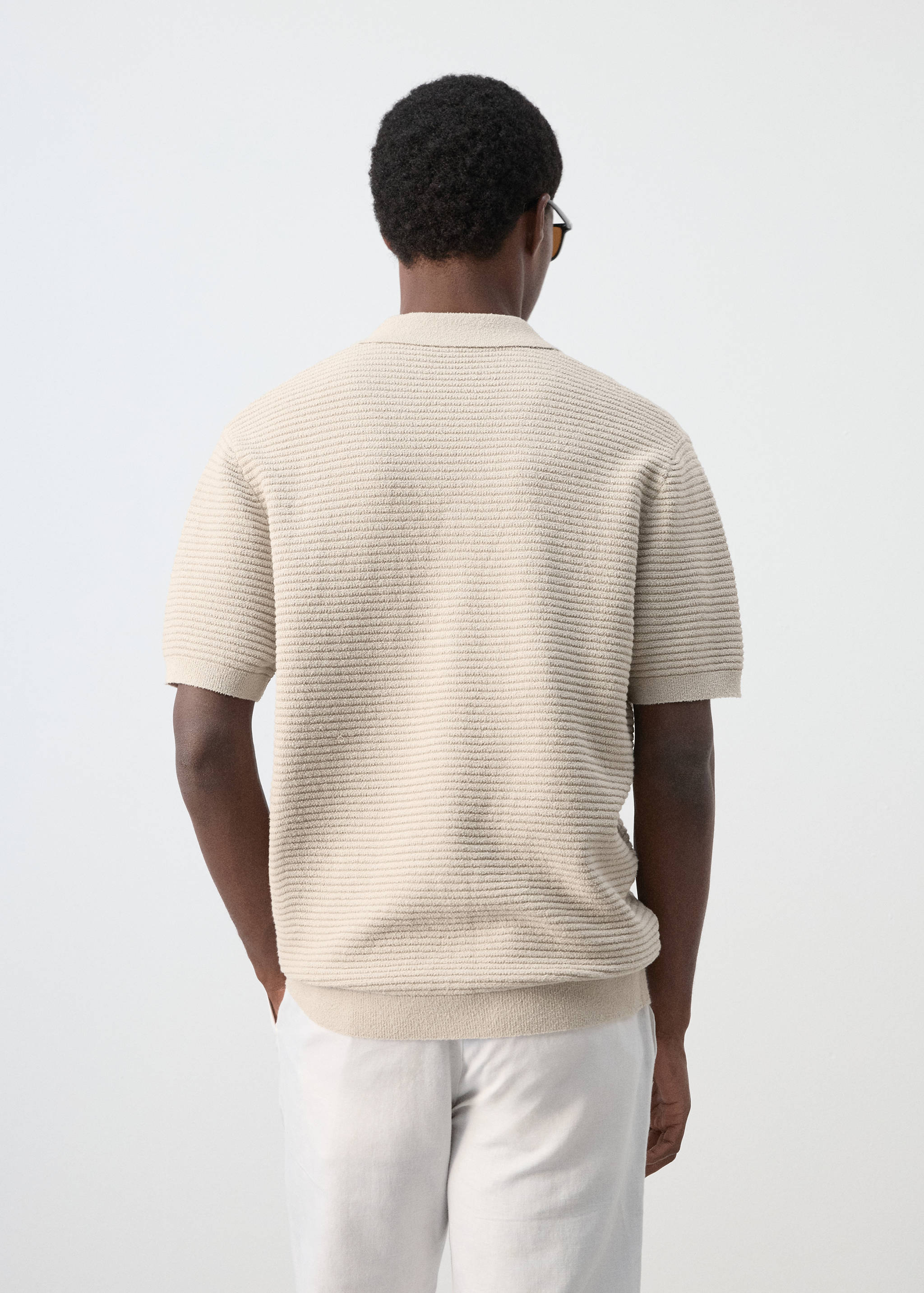 Shirt .-- golfet-i - الجهة الخلفية للمنتج