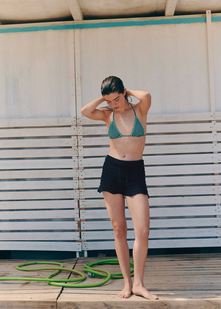 Ruffle knit shorts — Navy