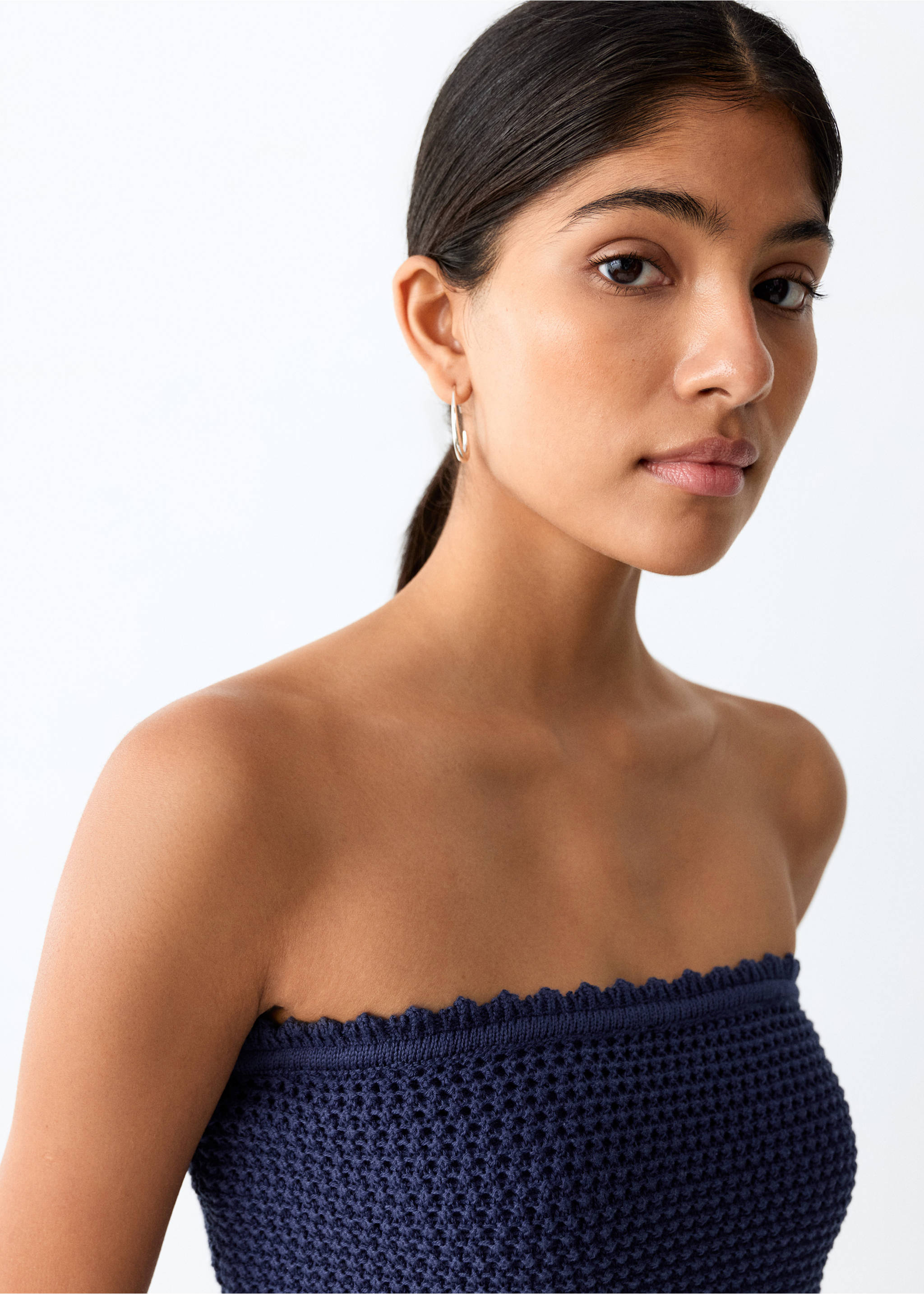 Strapless crochet top - Details of the article 1, Pink. Ref: 27029212-00.