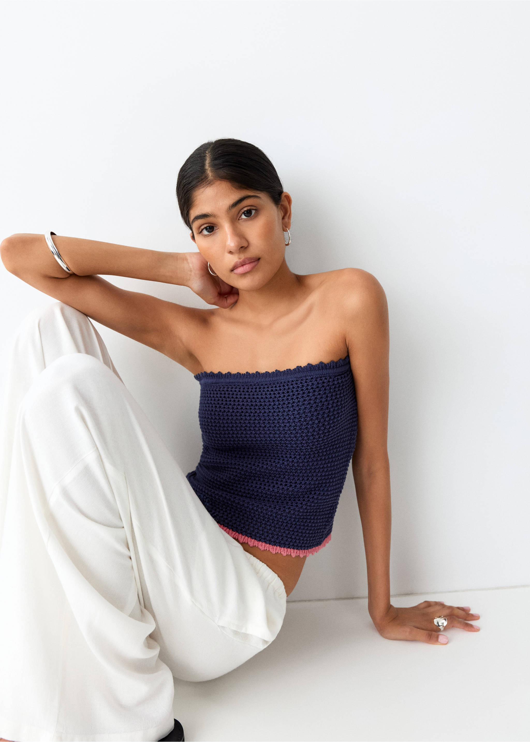 Strapless crochet top - Details of the article 2, Pink. Ref: 27029212-00.