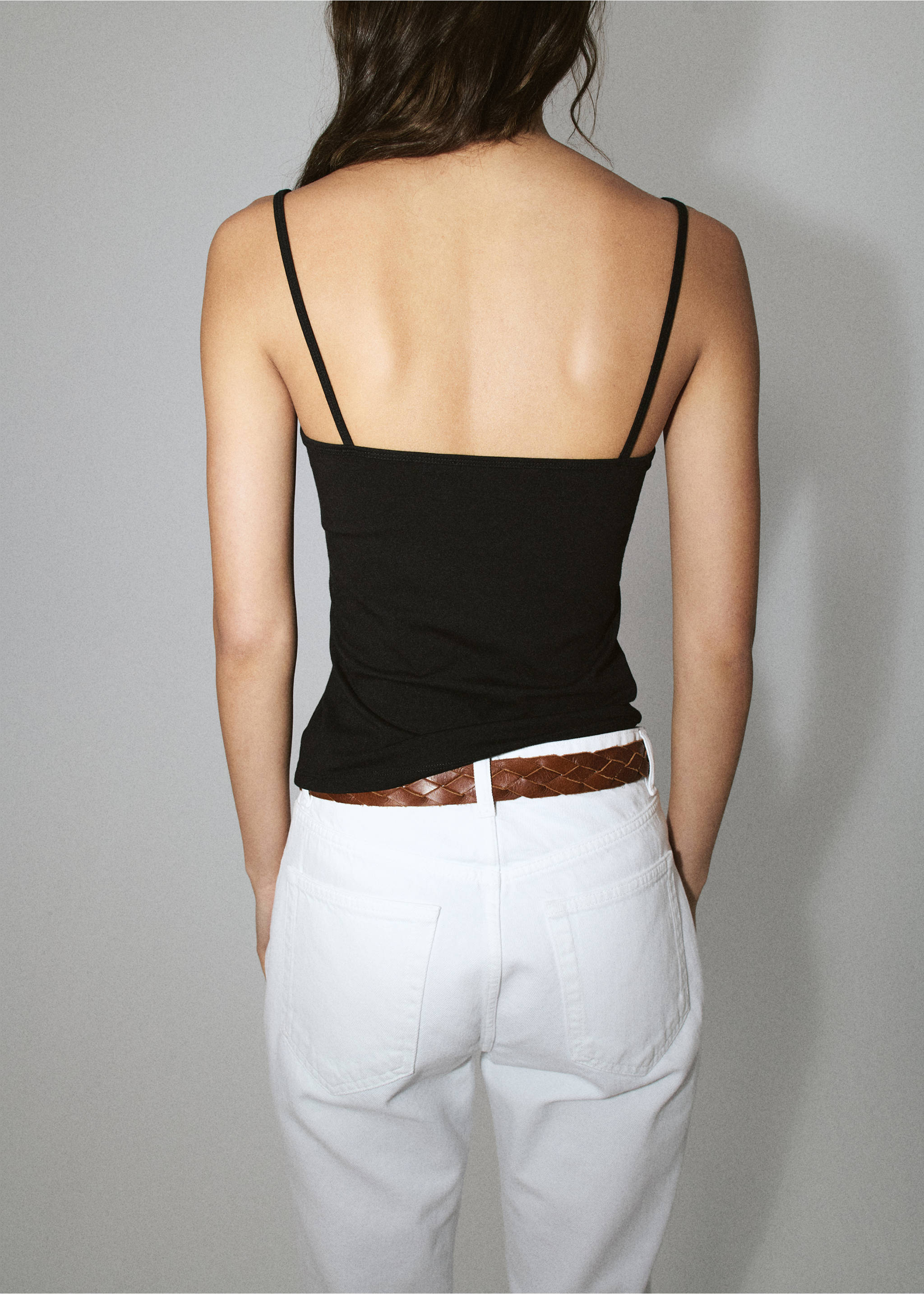 Top algodón tirantes cuello pico - Reverso del artículo, Negro. Ref: 27029220-00.