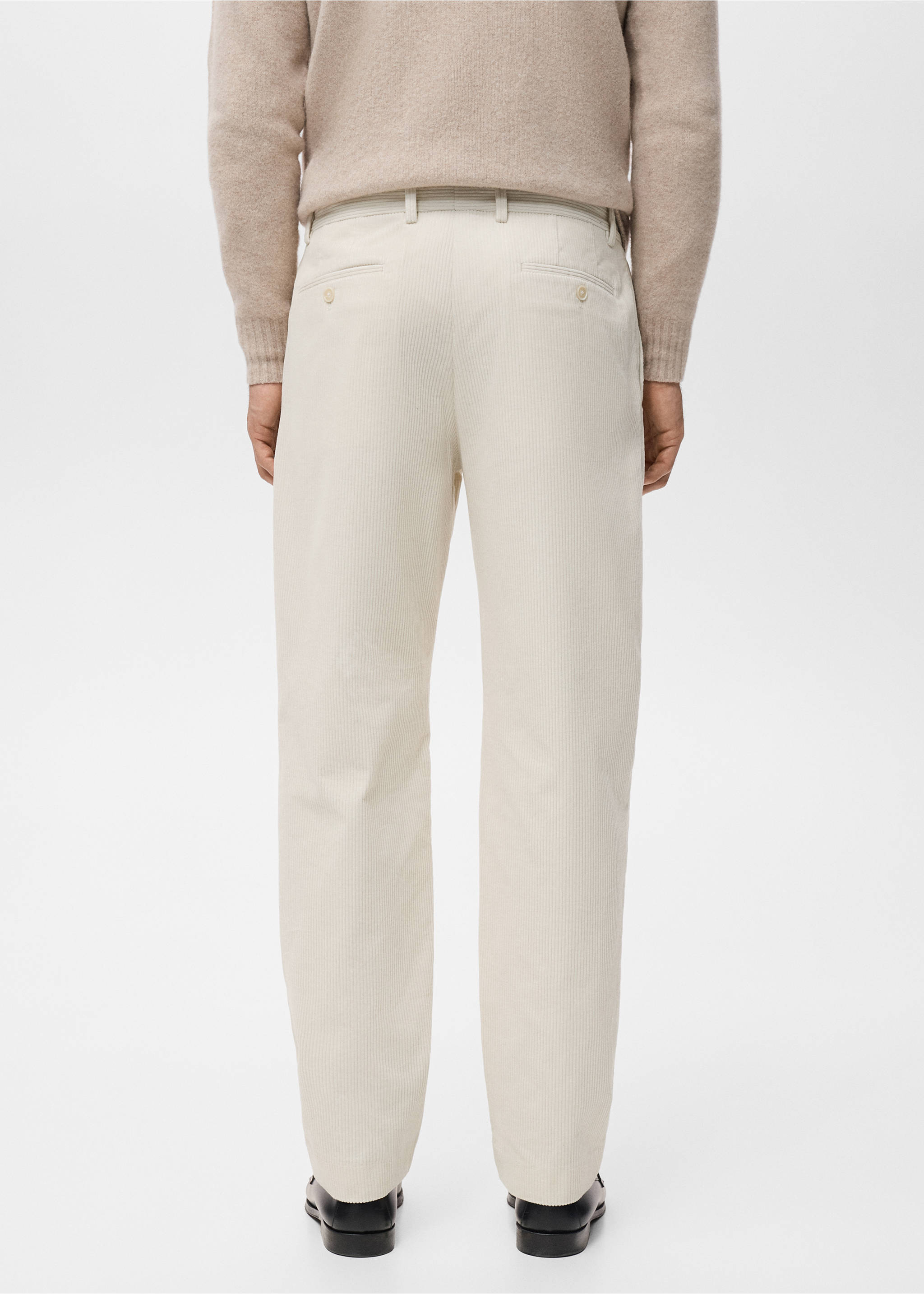 Regular Fit-Cordhose - Rückseite des Artikels, Cremeweiß. Ref: 27031188-00.
