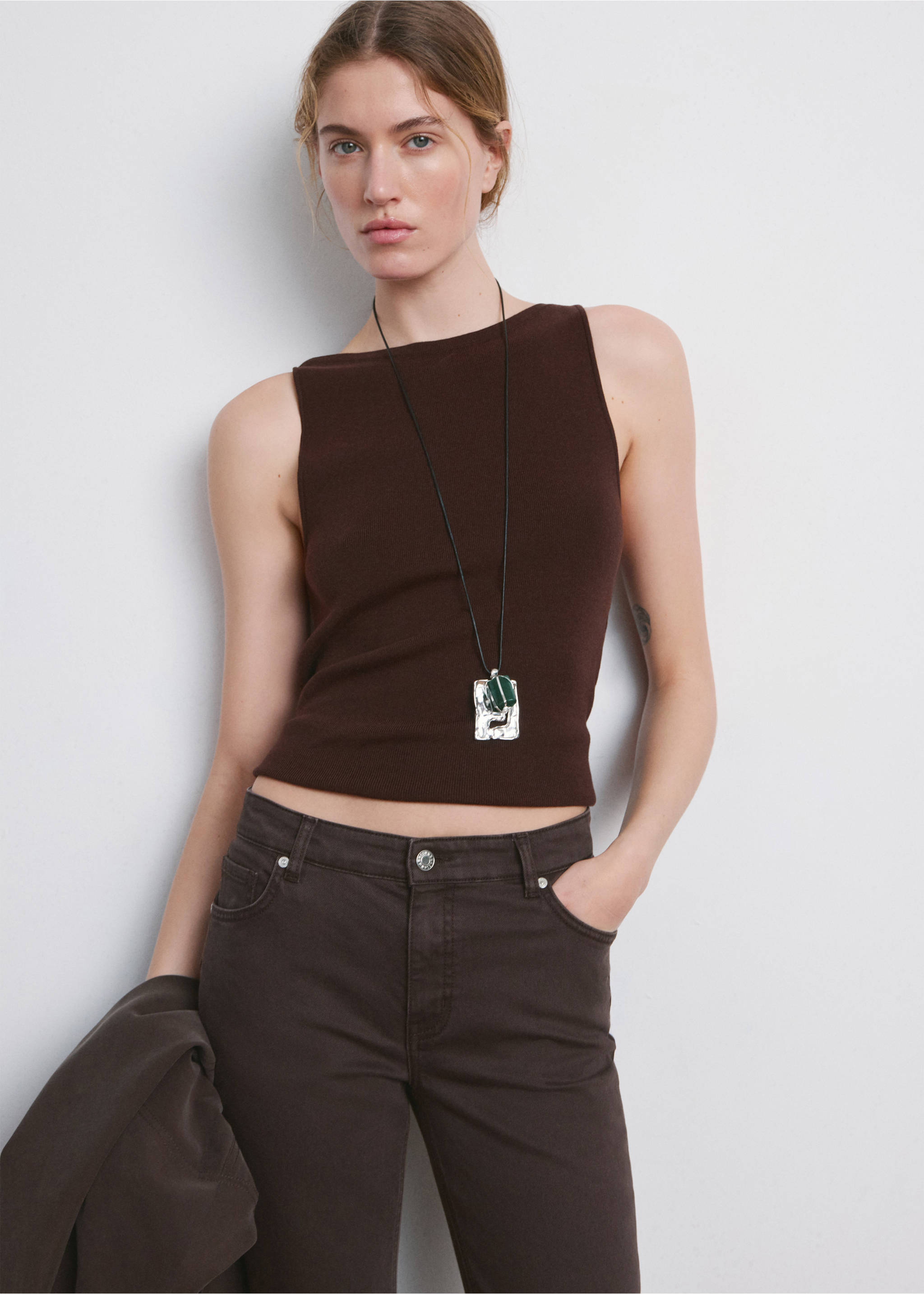 Sienna flared cropped jeans - Details of the article 1, Chocolate. Ref: 27031189-00.