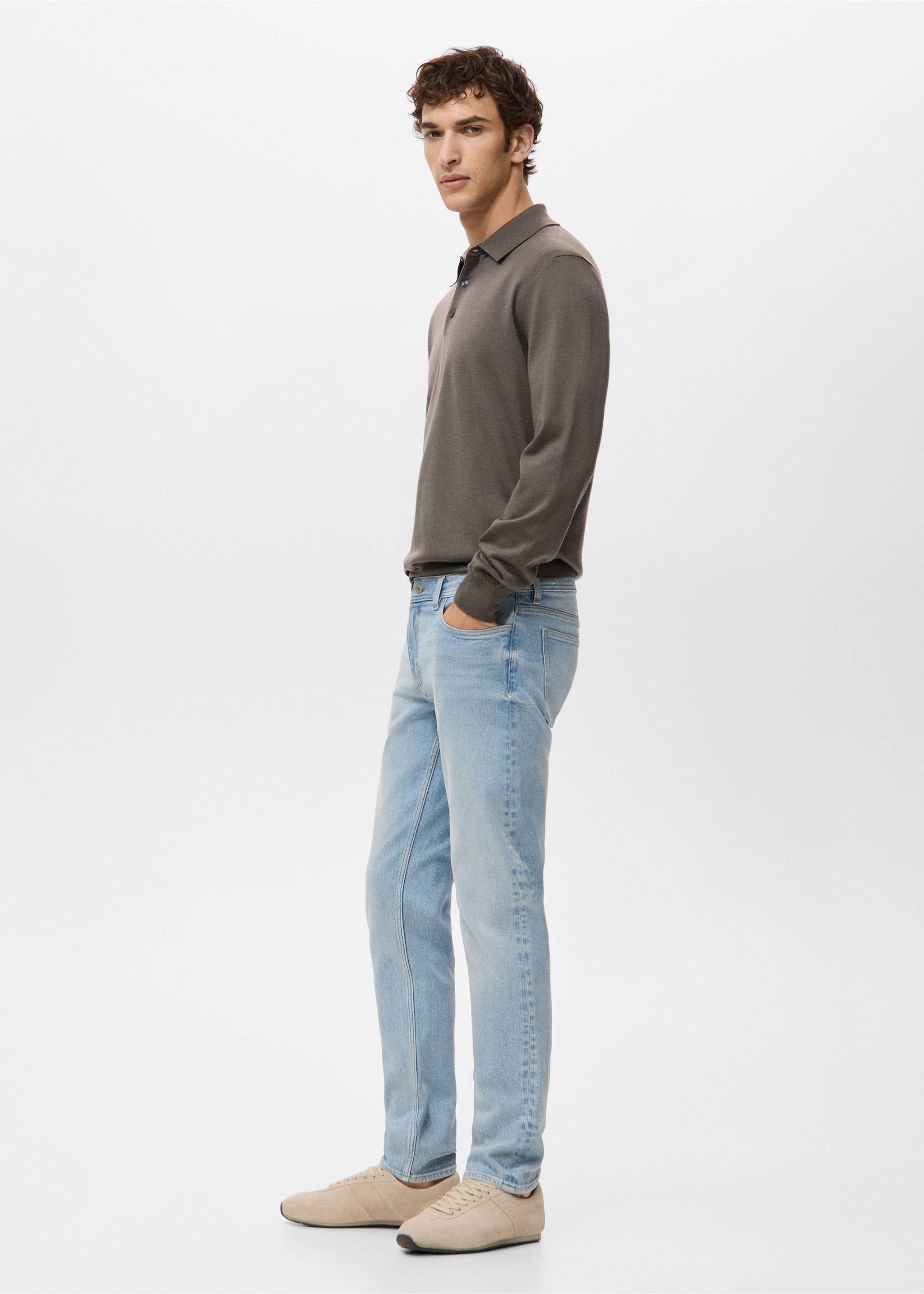 Jan slim-fit jeans with frayed effect - Details of the article 2, Light Blue. Ref: 27031195-00.