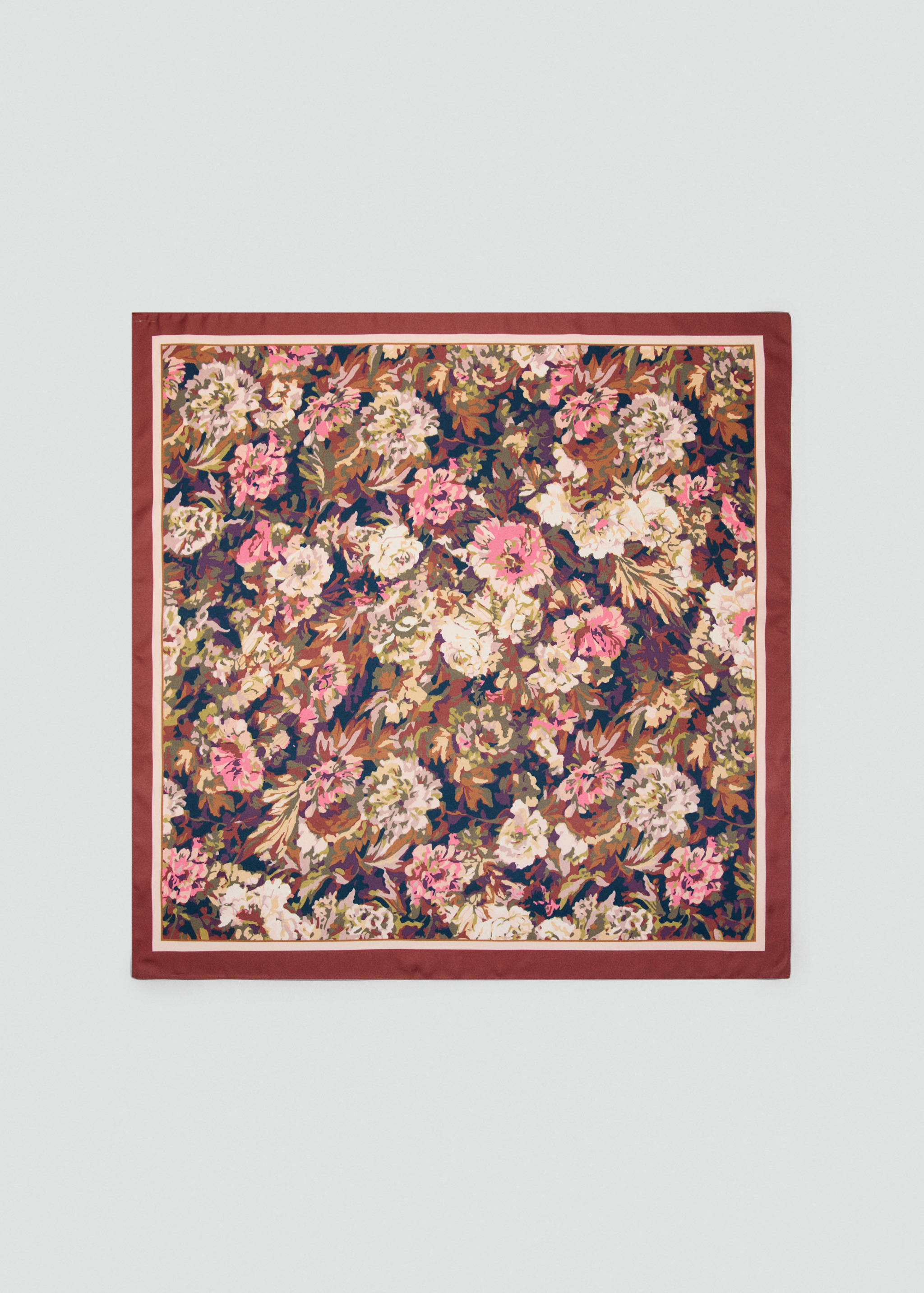 Satinerad blommig scarf - Artikel utan modell