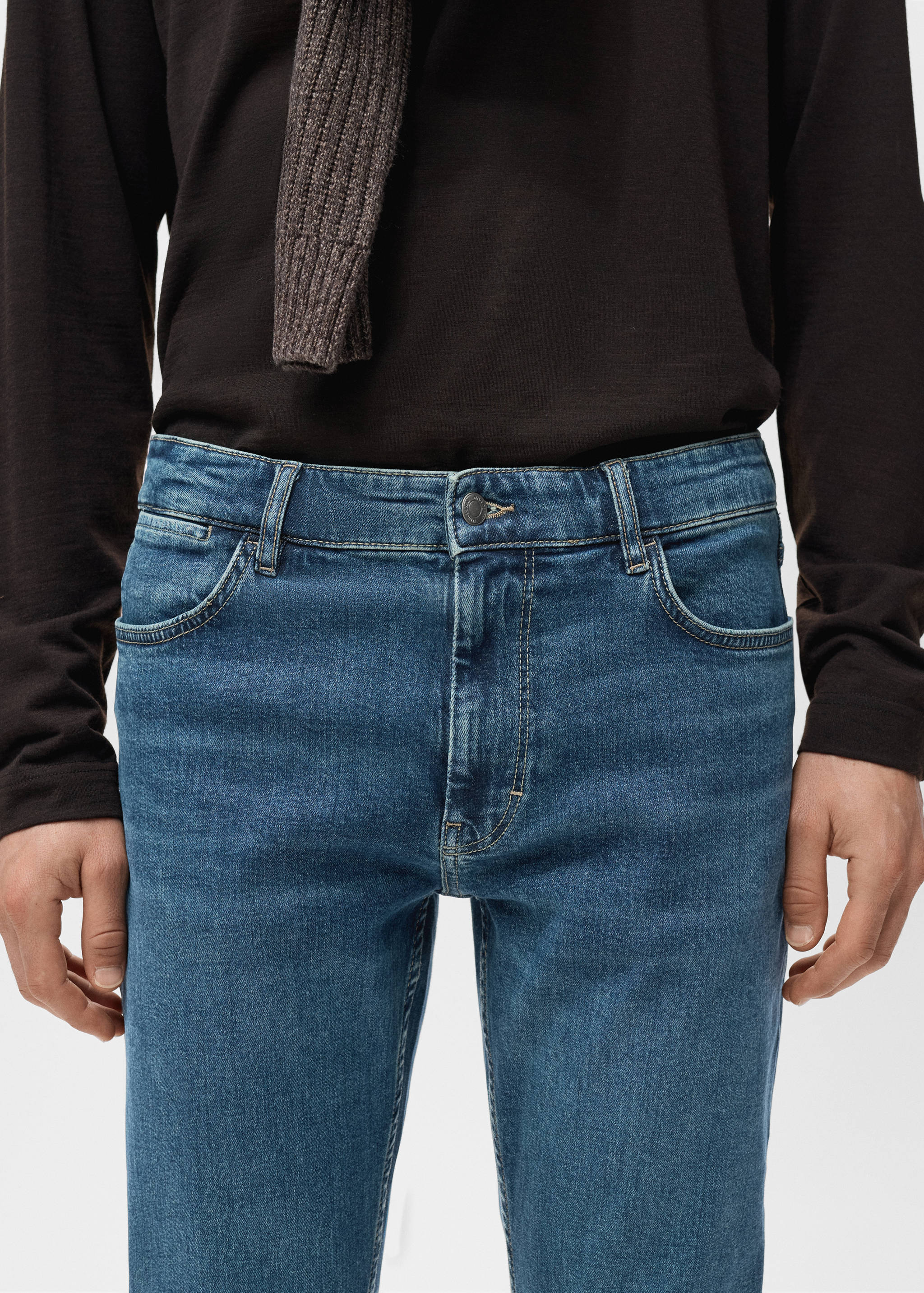 Джинсы Patrick slim fit Ultra Soft Touch - Средний план