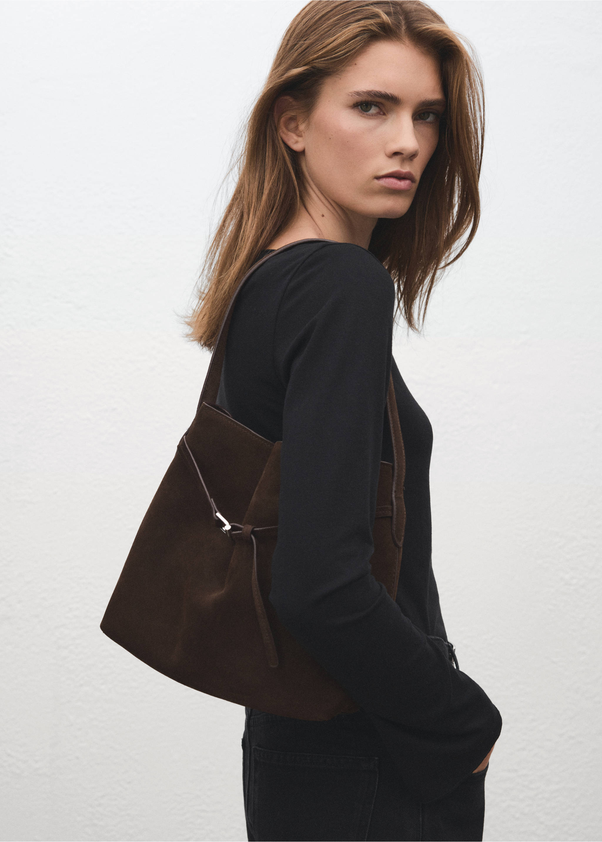 Suede bucket bag with buckle - Details of the article 9, Chocolate. Ref: 27031212-00.