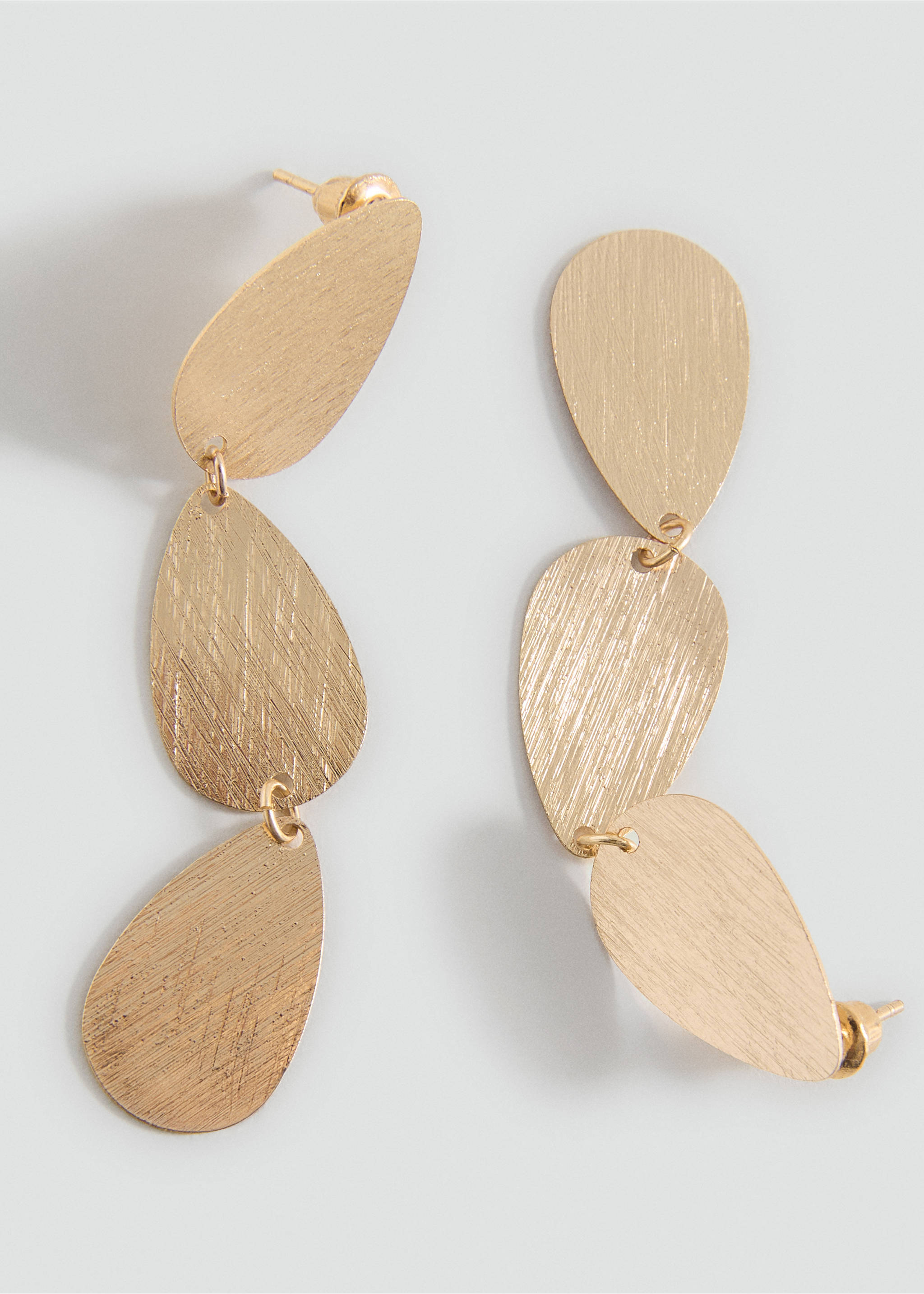 Tear earrings - Medium plane, Gold. Ref: 27031221-00.