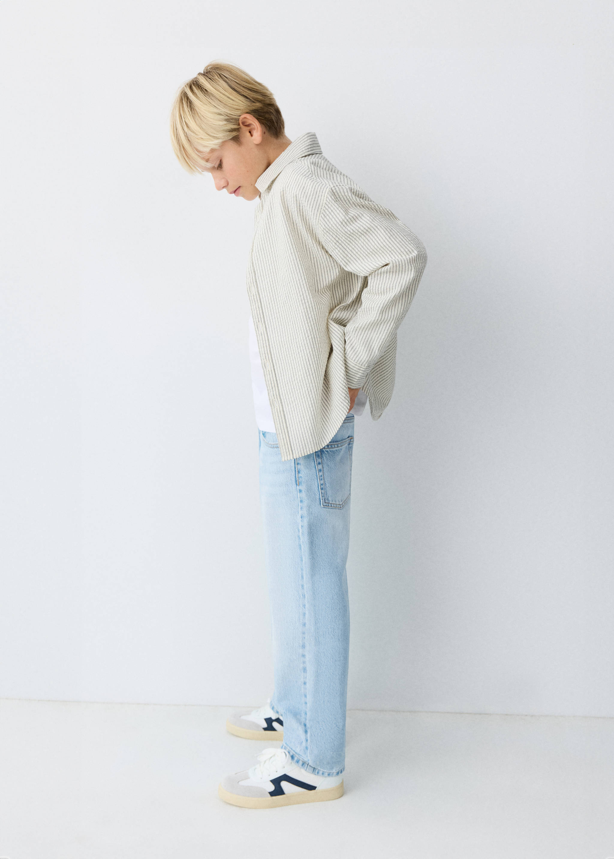 Jean droit taille normale - Plan moyen