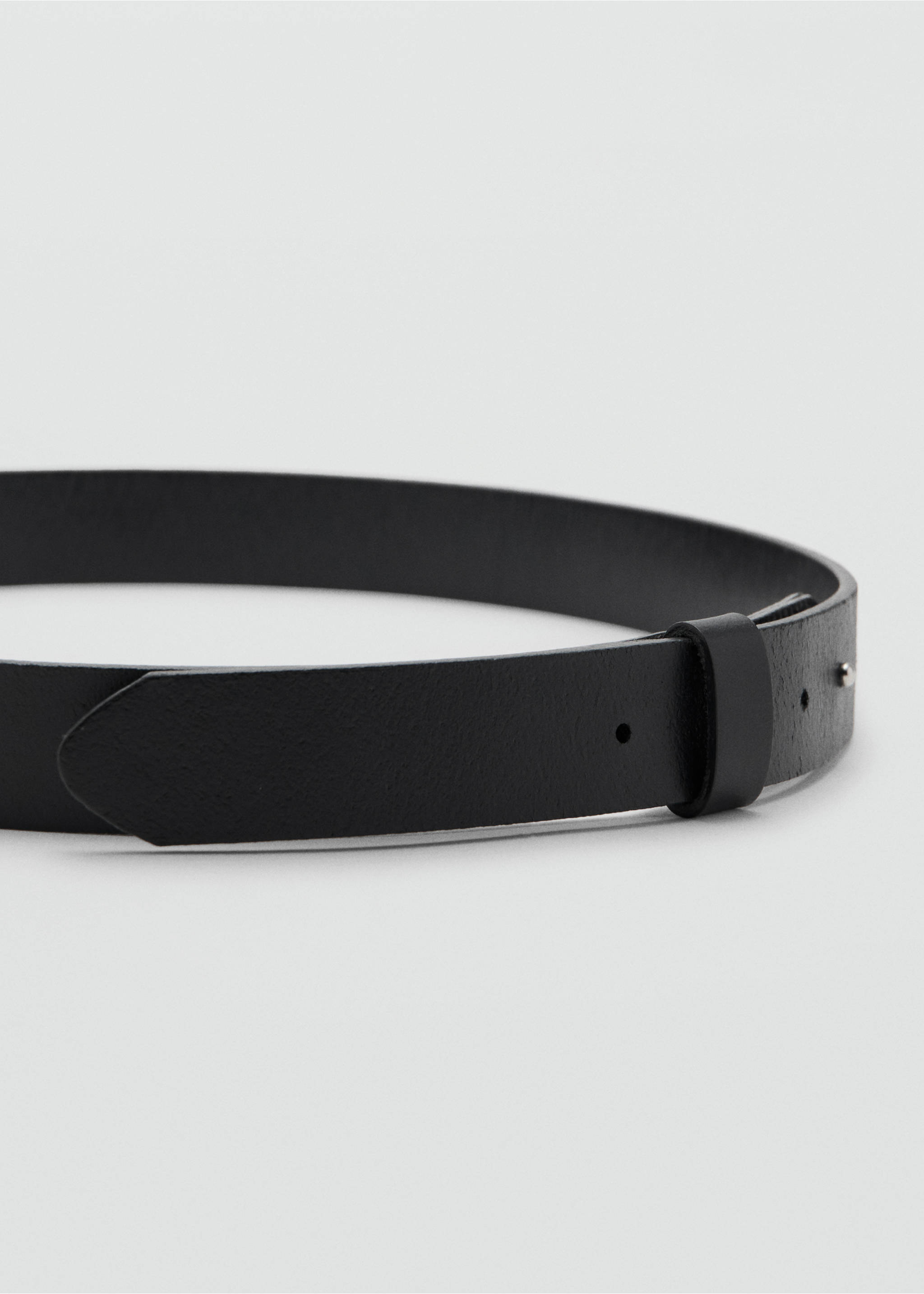 100% leather belt - Medium plane, Black. Ref: 27031253-00.