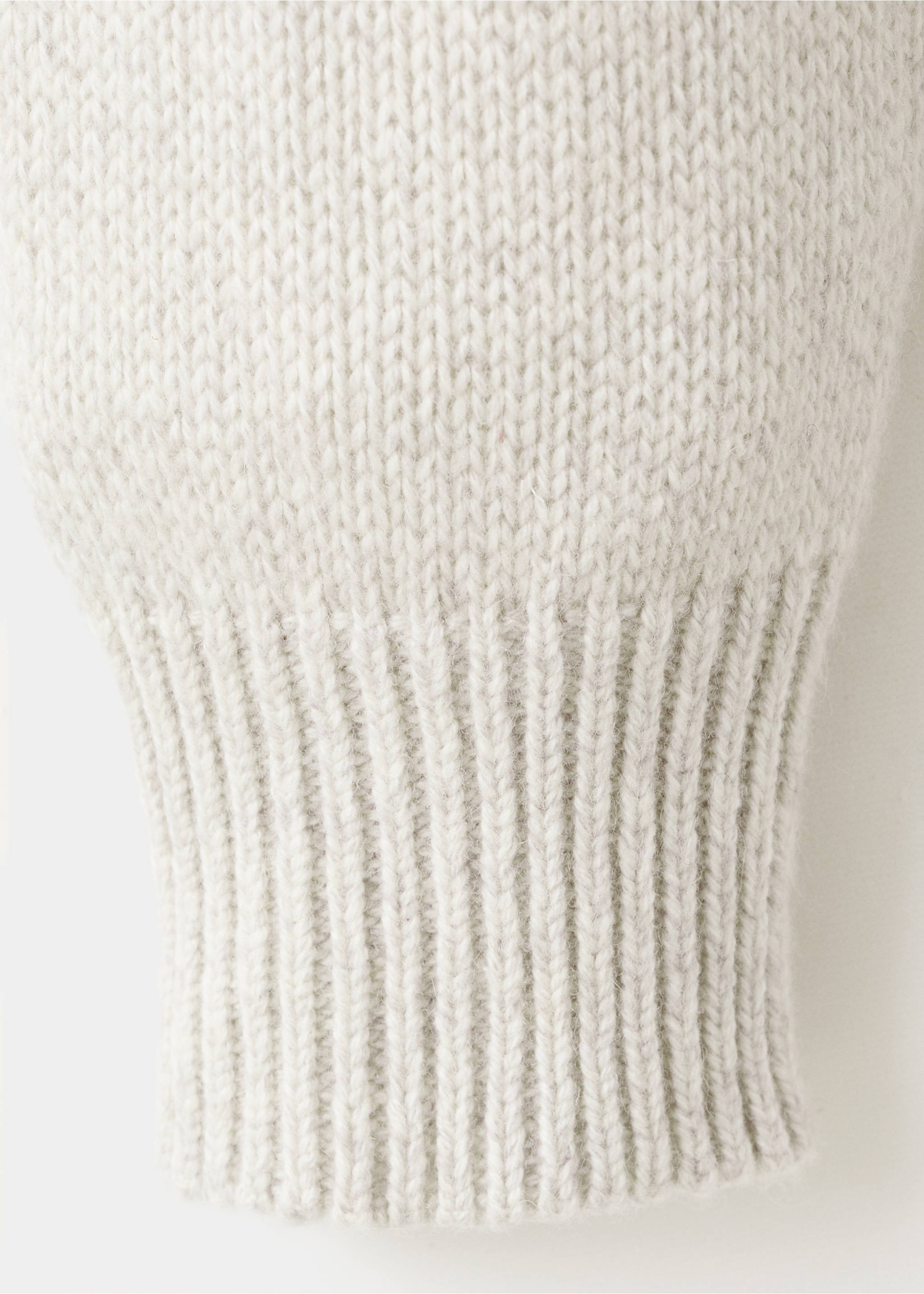 Ribbed-neck wool-blend sweater - Details of the article 0, Ecru. Ref: 27031255-00.