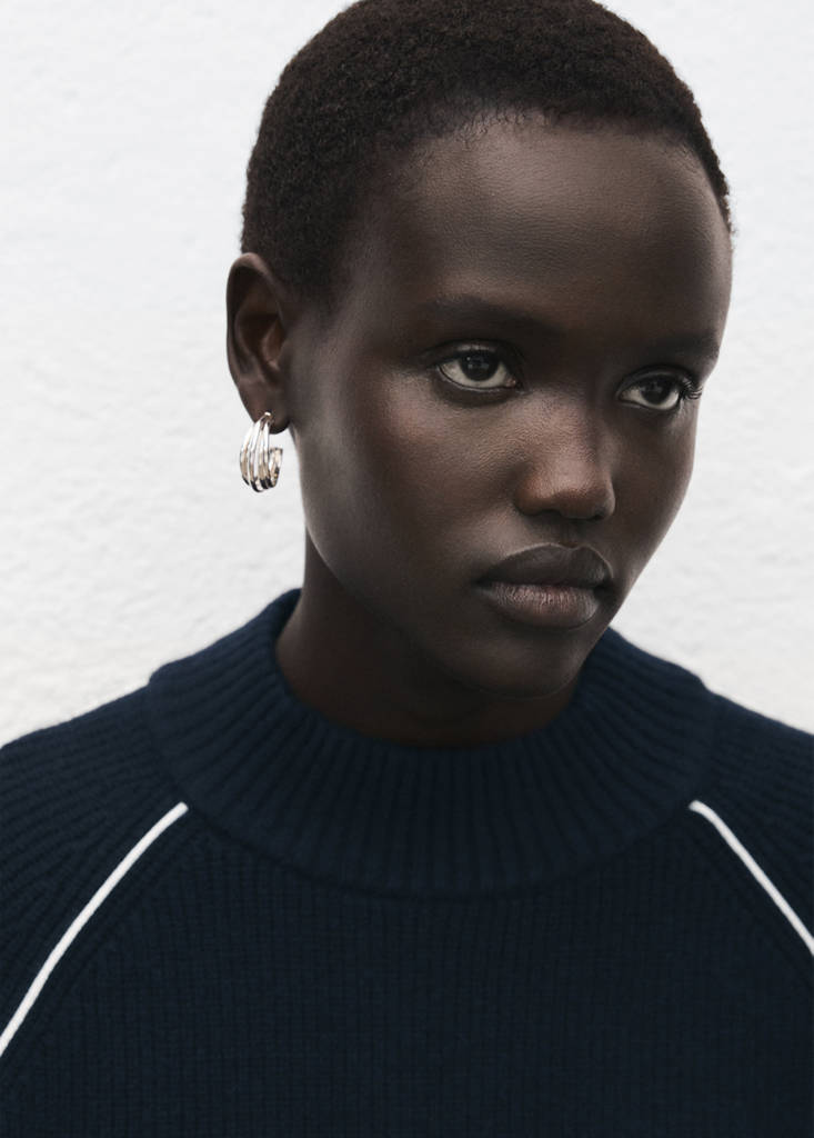 Sweater with contrasting stripes and perkins collar — Navy