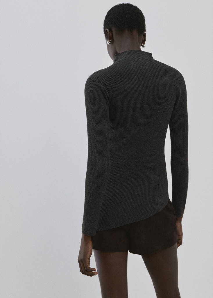 Sweater with asymmetrical turtleneck — Charcoal