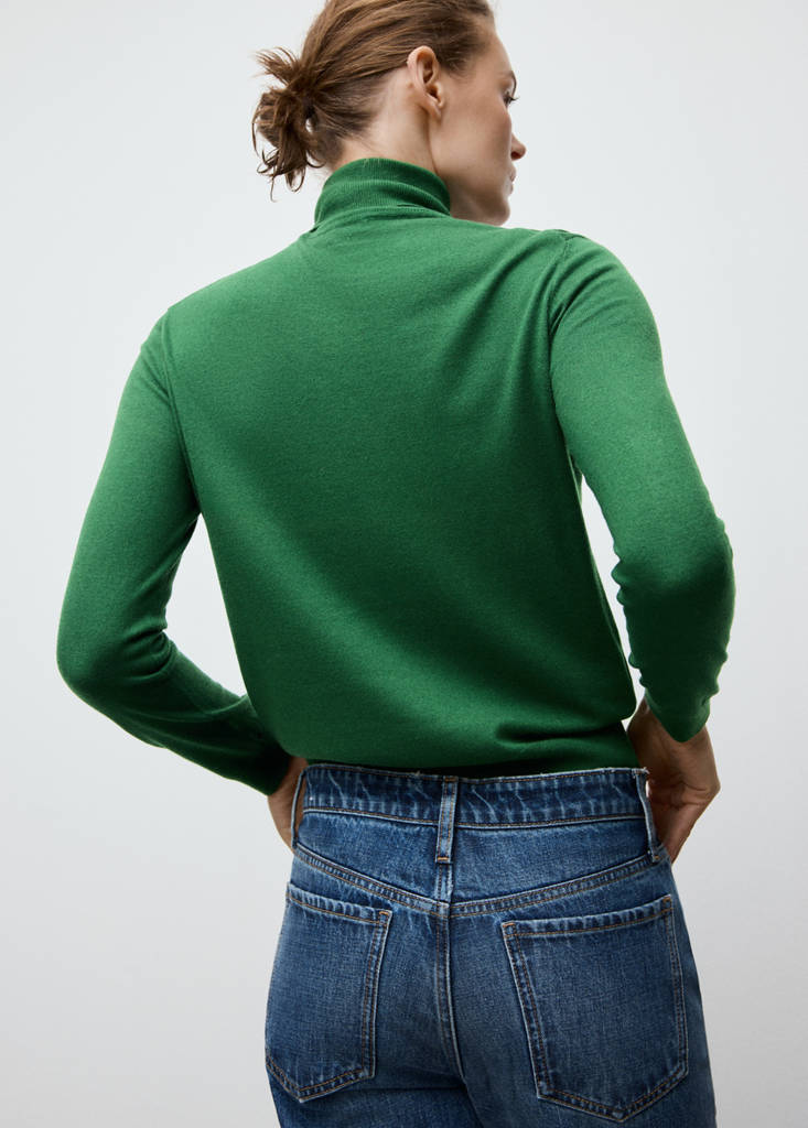 Turtleneck knitted sweater — Dark Green