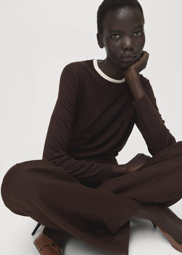 Fine-knit crew-neck sweater — Chocolate