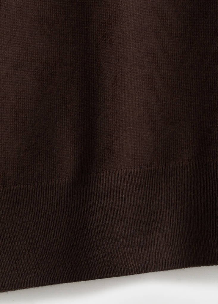 Fine-knit crew-neck sweater — Chocolate