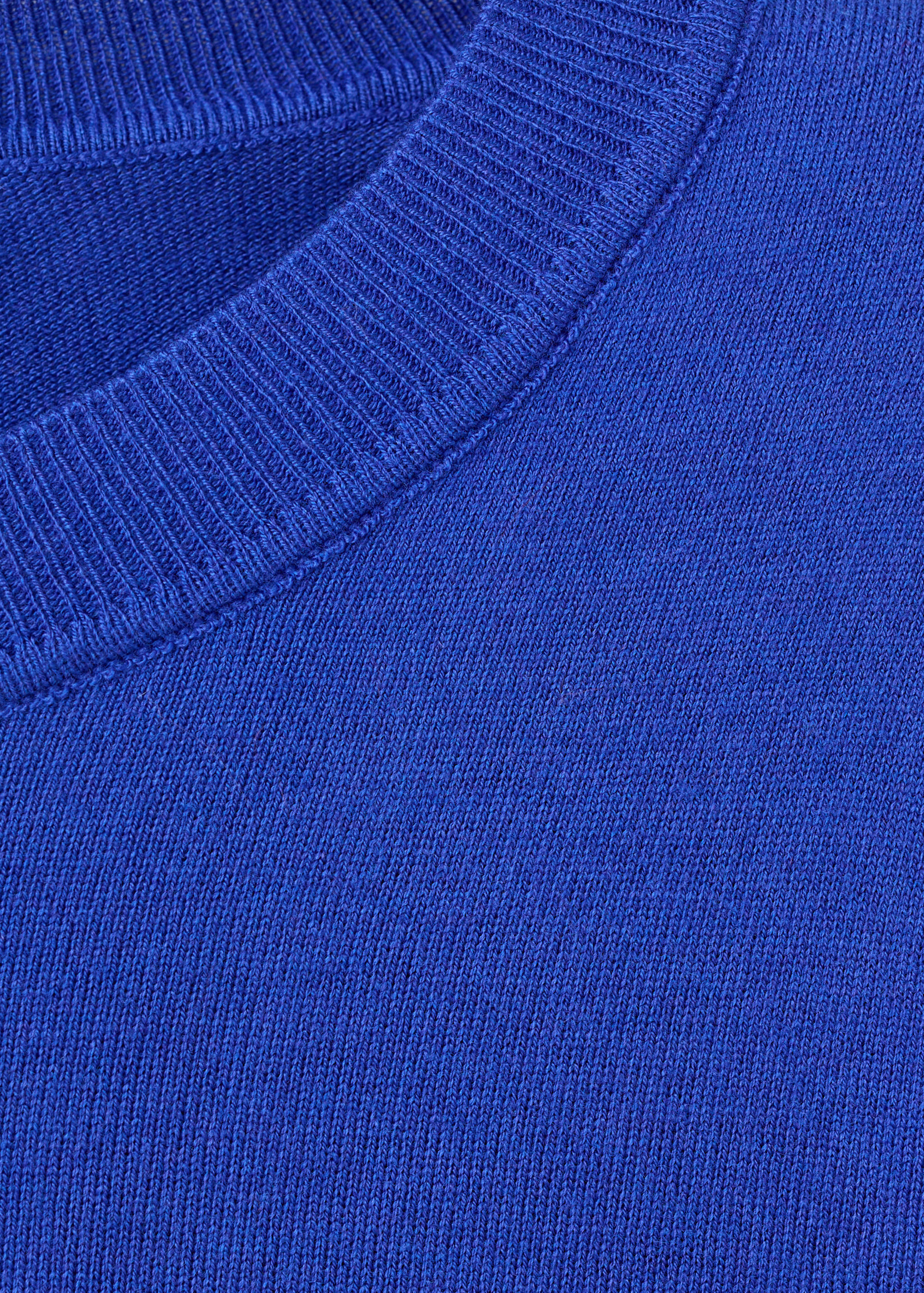 Fine-knit crew-neck sweater - Details of the article 8
