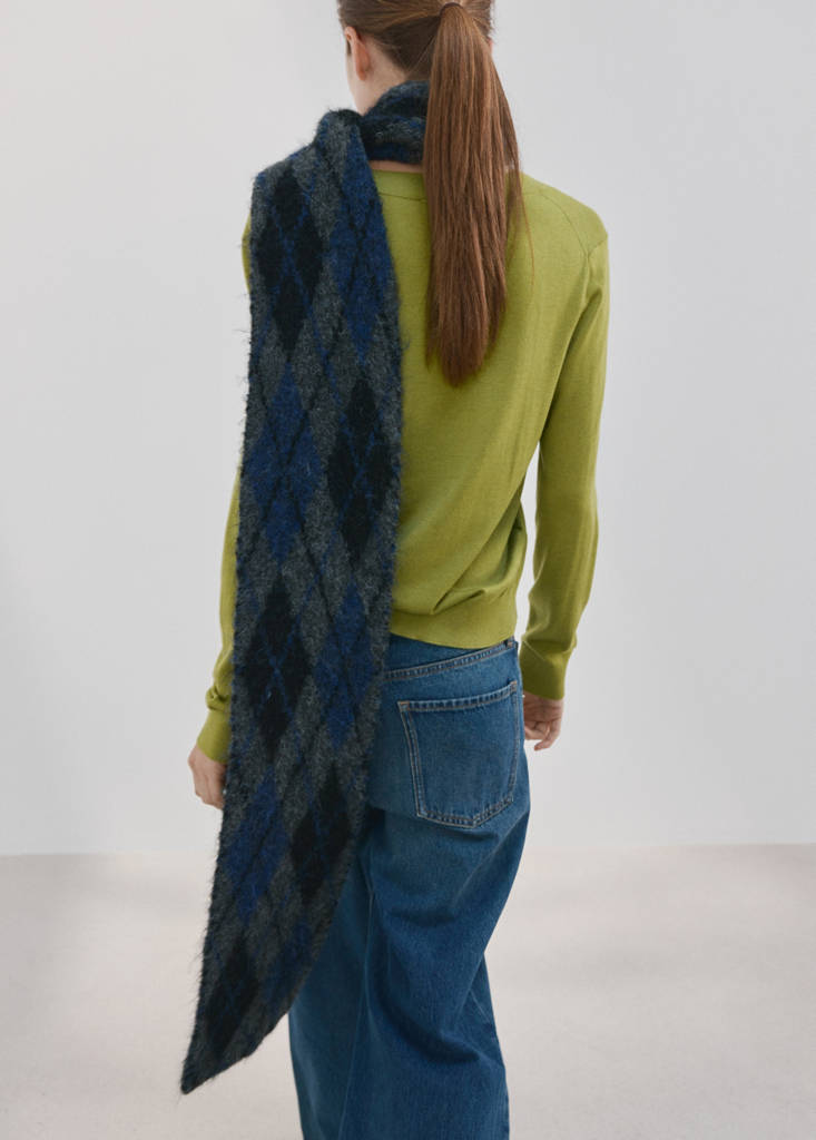 V-neck knit sweater — Green