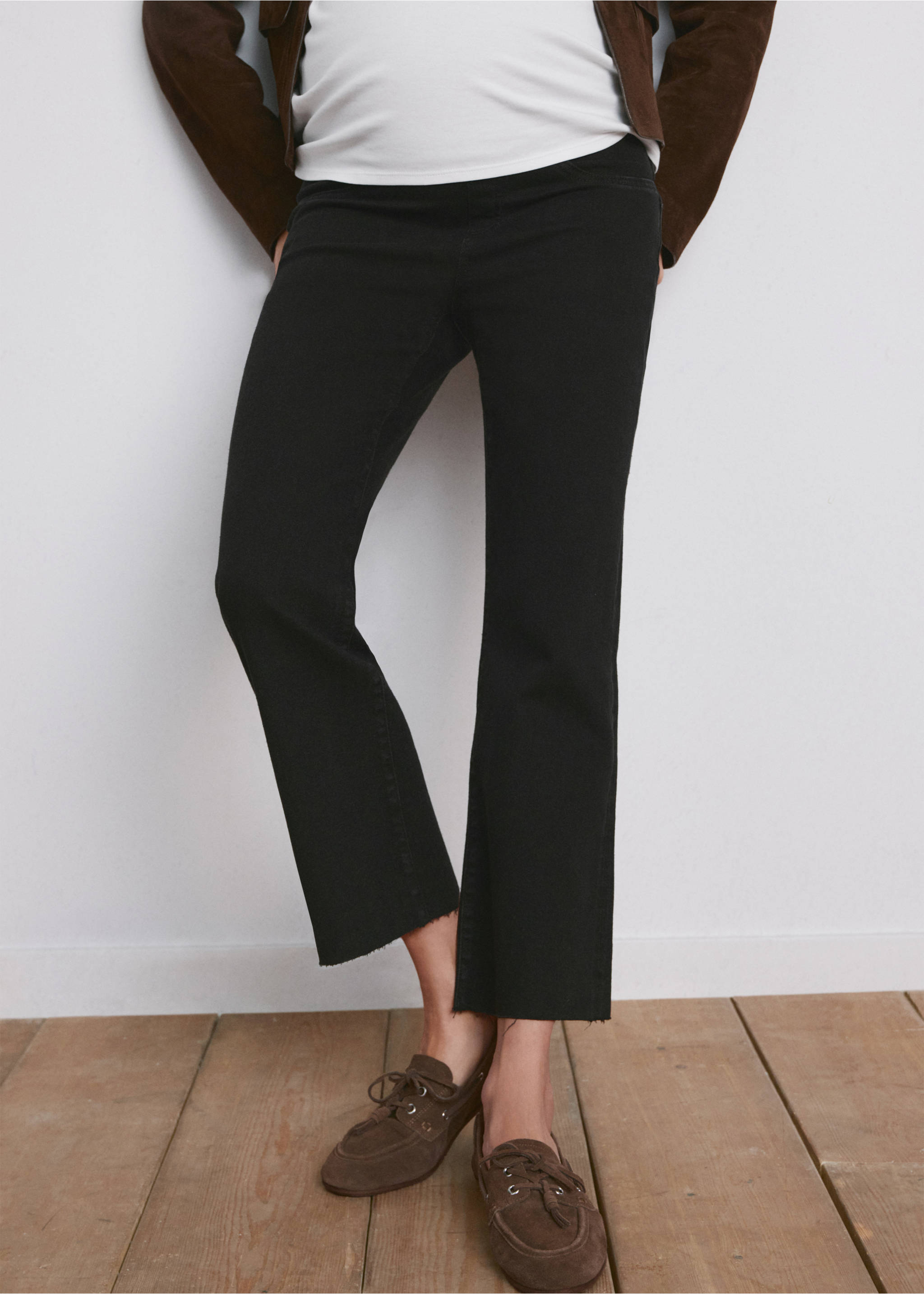 Jean de grossesse flare crop - Plan moyen, Black denim. Ref: 27031280-00.