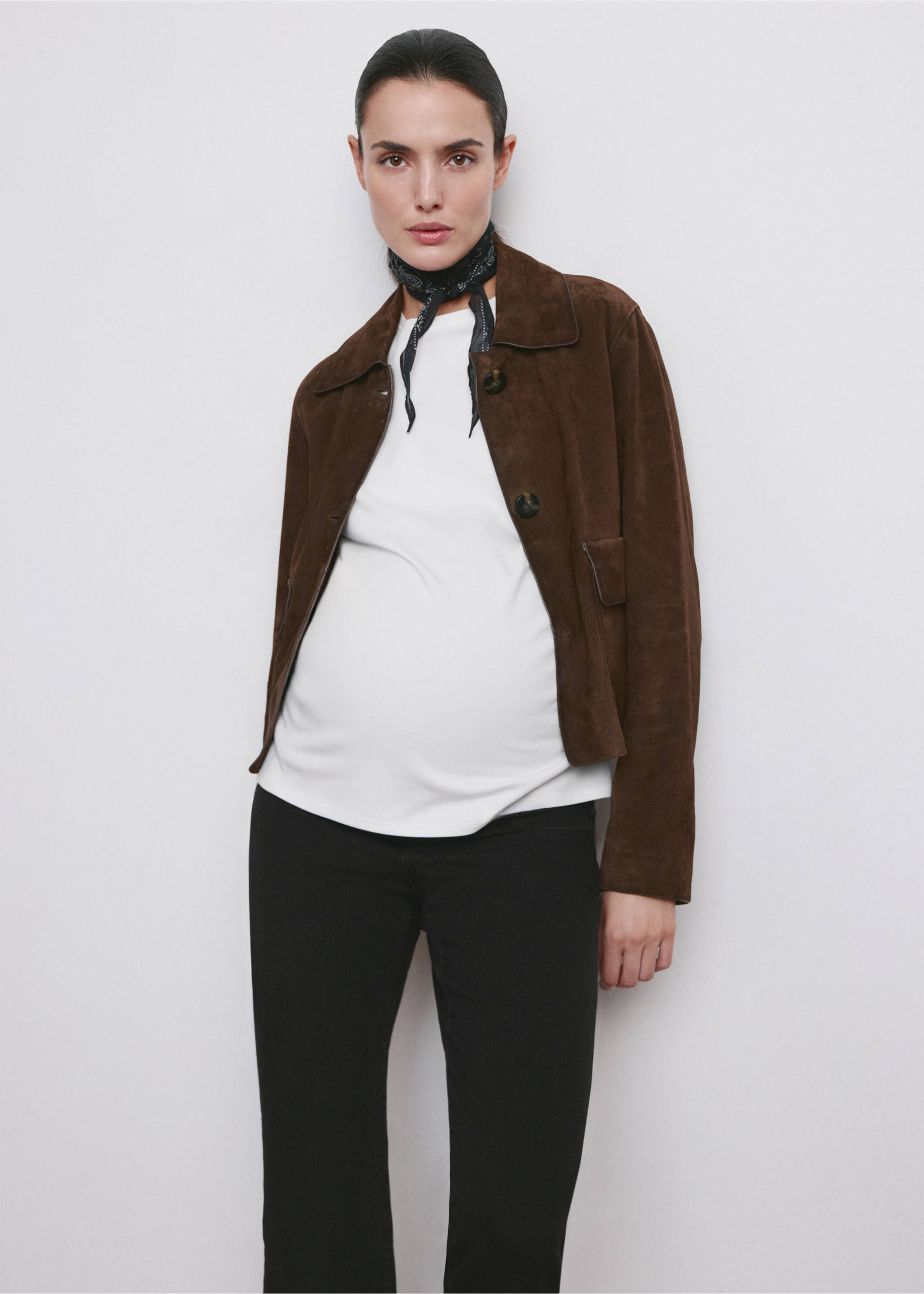 Jean de grossesse flare crop - Détail de l'article 1, Black denim. Ref: 27031280-00.