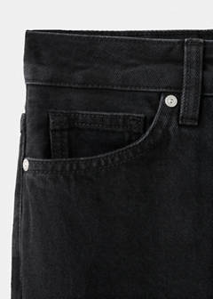 Mom2000 high-rise jeans — Black denim 11