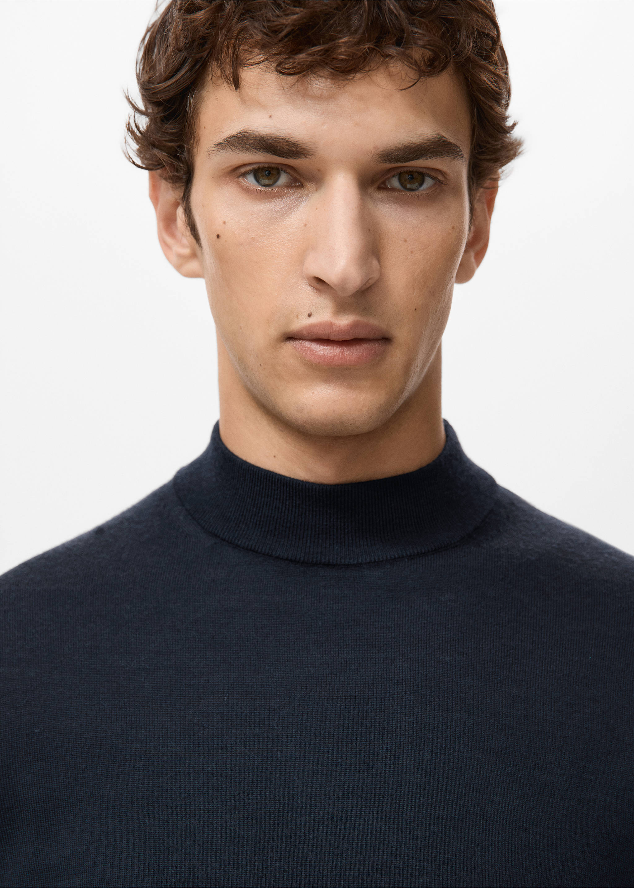 Jersey 100% lana cuello alto - Detalle del artículo 1, Azul marino. Ref: 27031287-00.