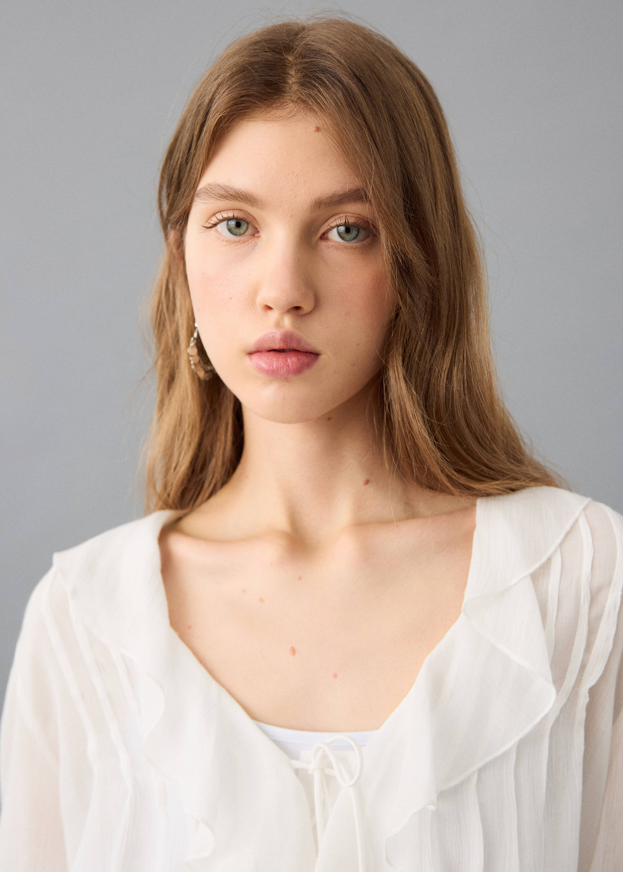 Легкая блуза с воланами - Деталь изделия 1