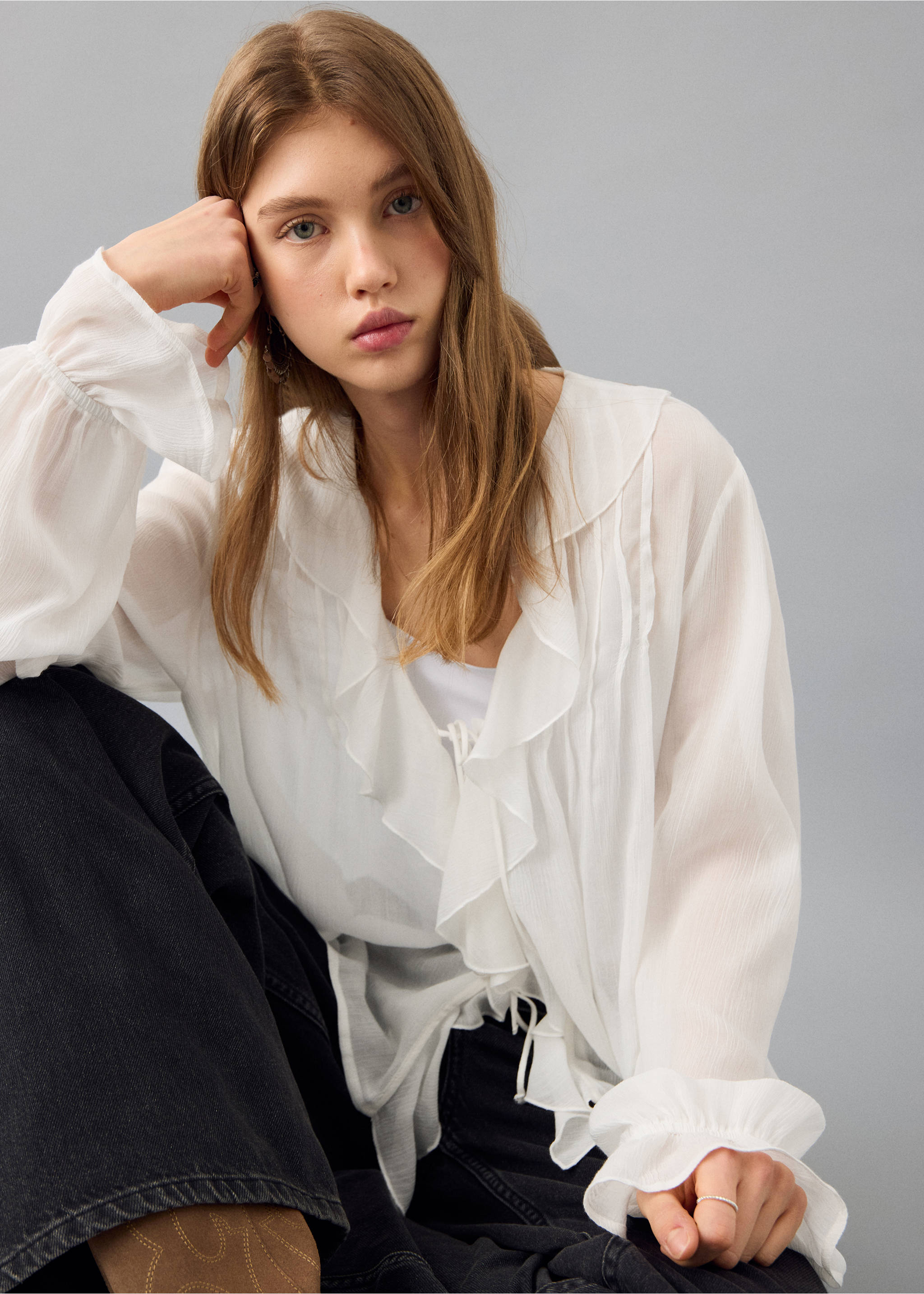 Легкая блуза с воланами - Деталь изделия 2, Грязно-белый. Ref: 27031290-00.