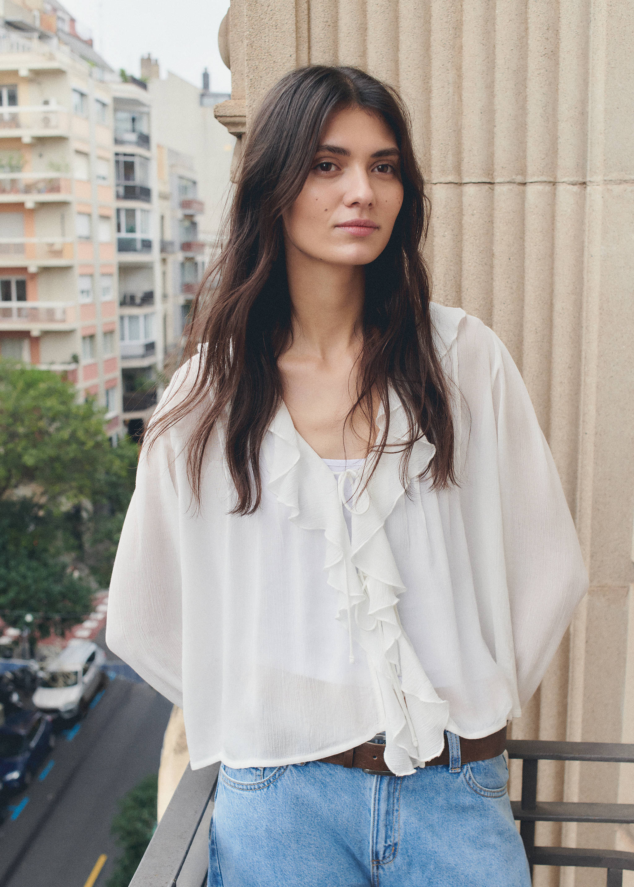 Blusa volantes fluida - Detalle del artículo 5