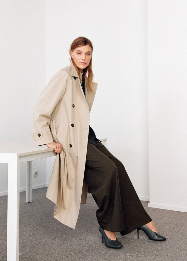 Wide leg mid-rise pleated trousers — Chocolate