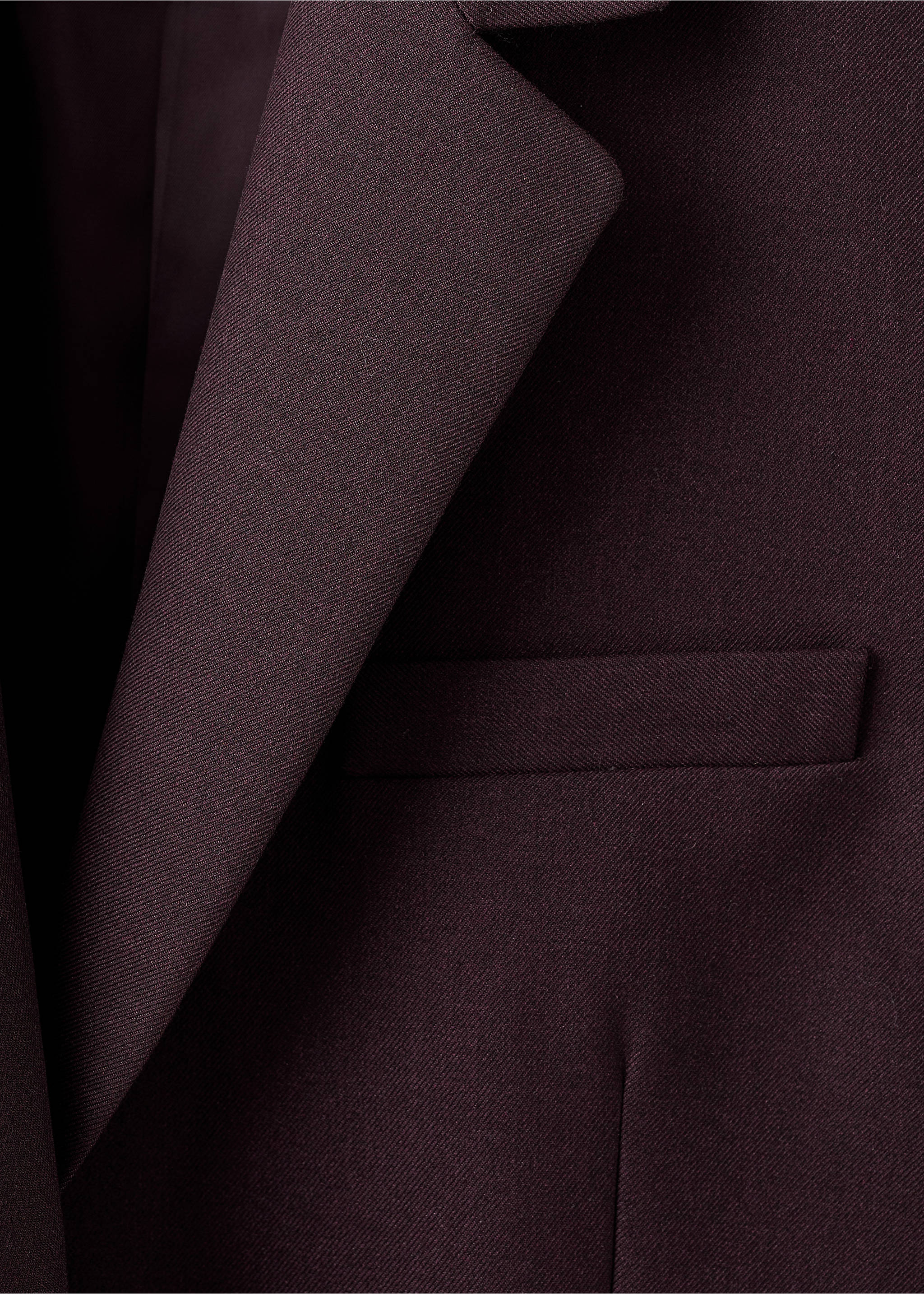 Blazer de costume droit avec poches à rabat - Détail de l'article 8, Lie de vin. Ref: 27031298-00.