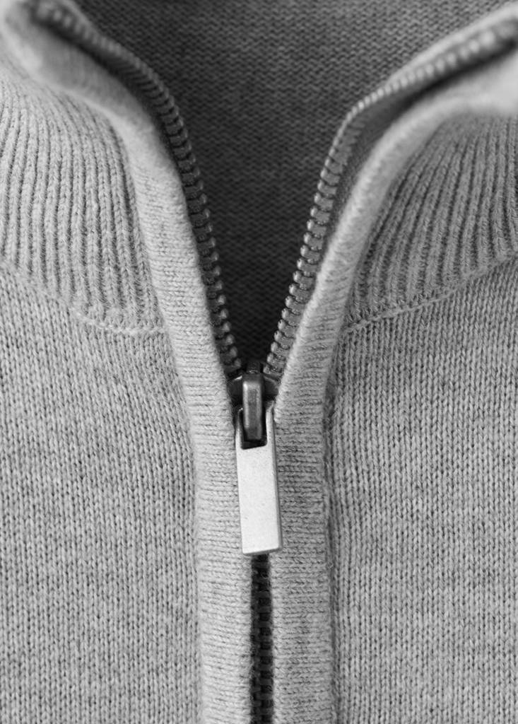 Perkins-neck sweater — Medium Heather Grey