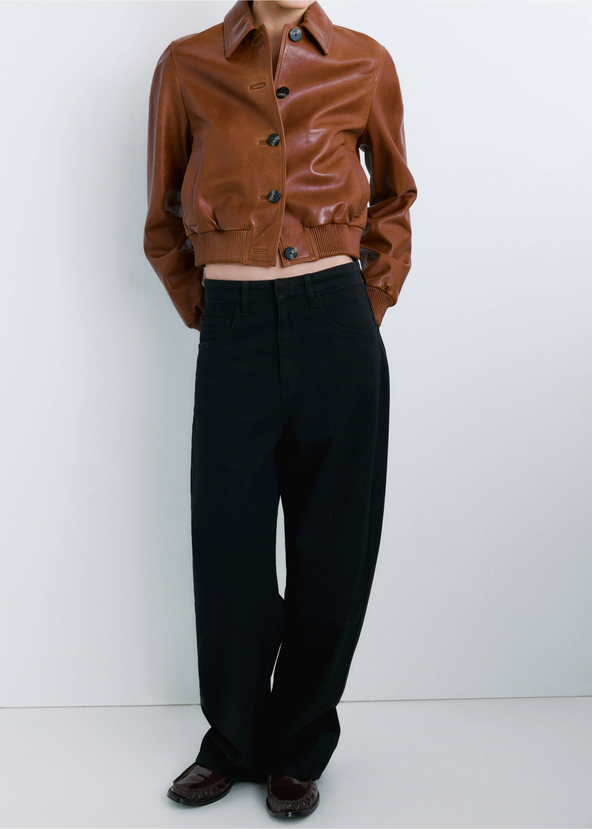 Džíny balloon se středně vysokým pasem - Náhled ve středové rovině, Black denim. Ref: 27031315-00.