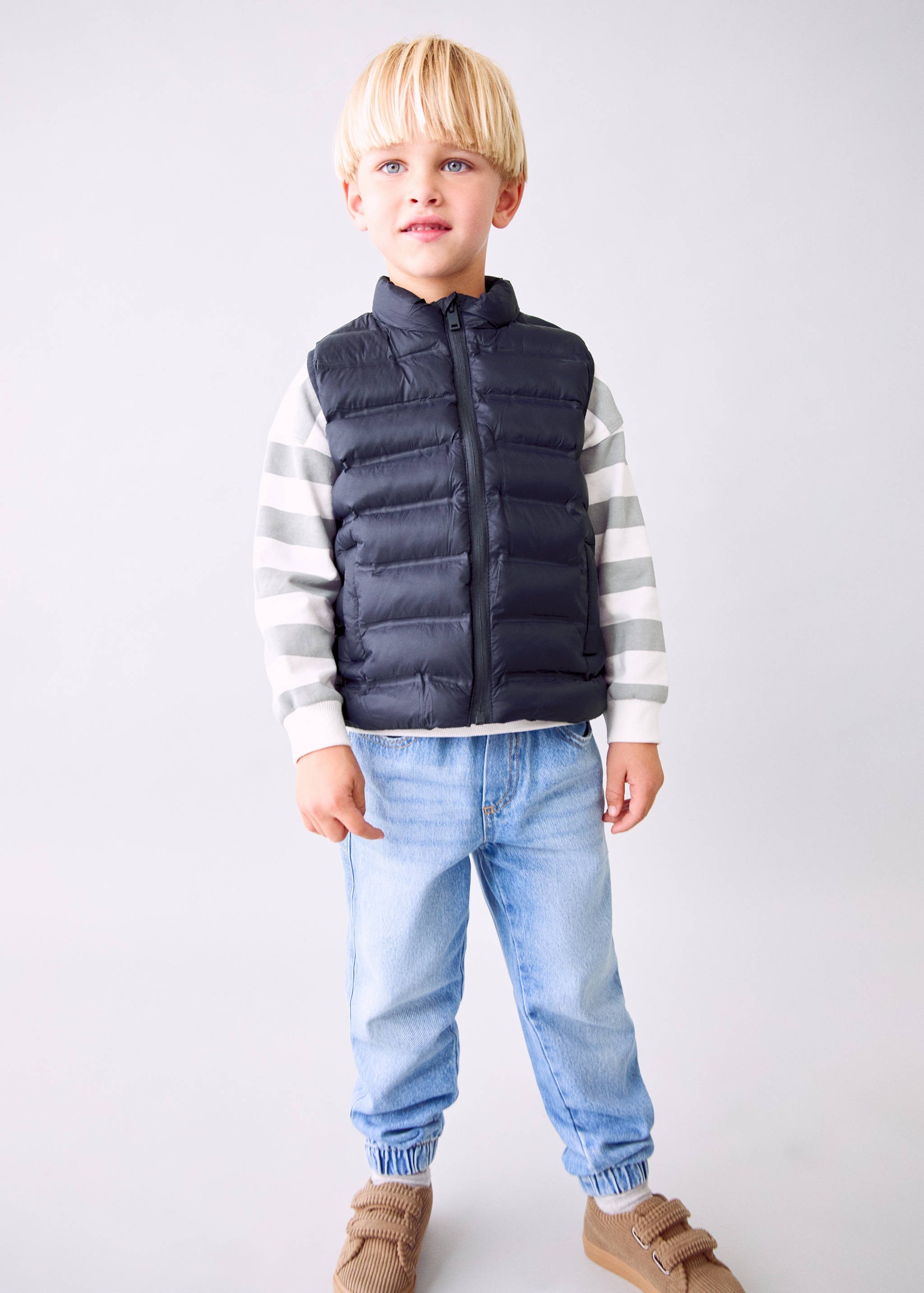 Quilted gilet - General plane