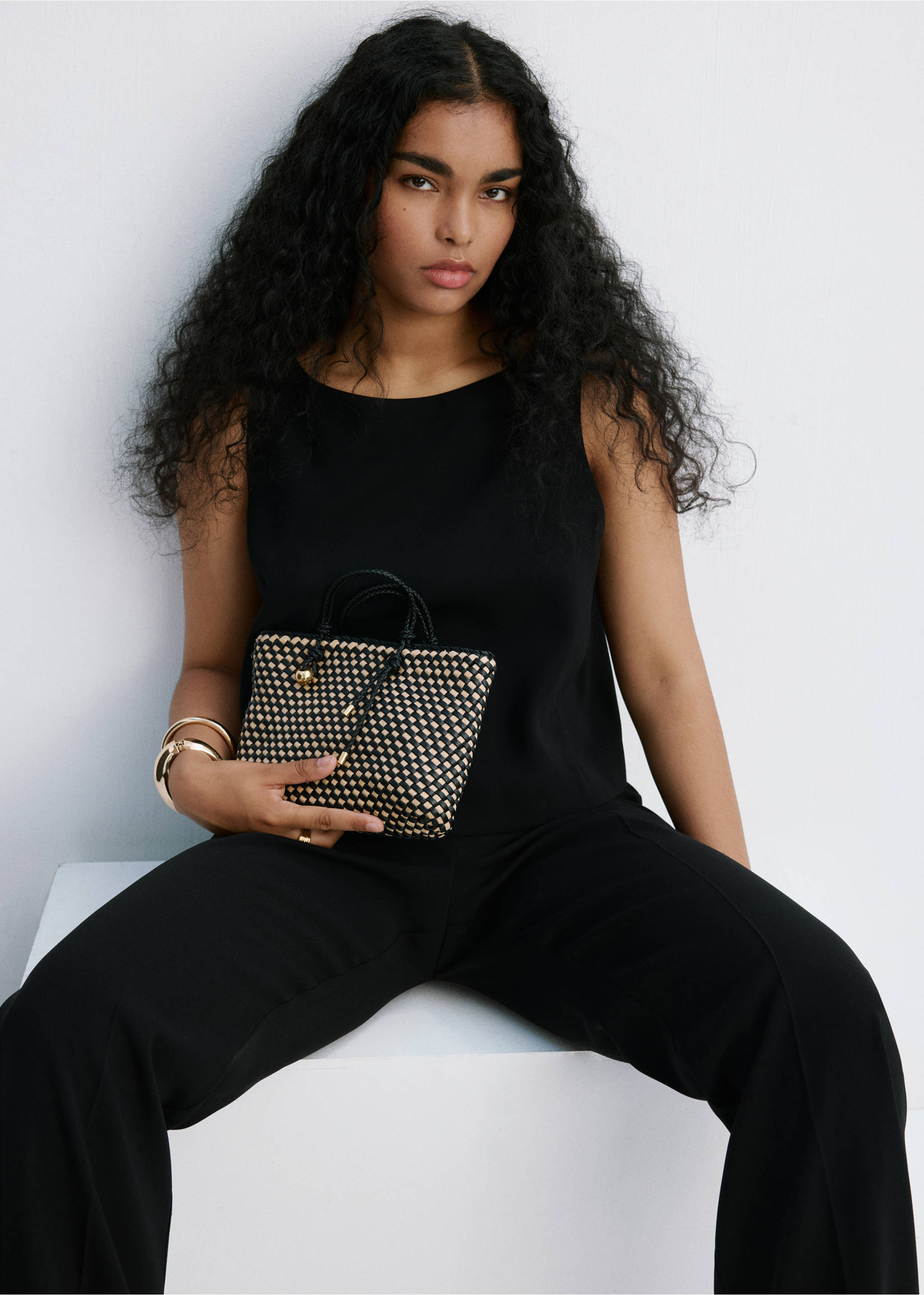 Cropped suit waistcoat - Details of the article 5, Black. Ref: 27031320-00.