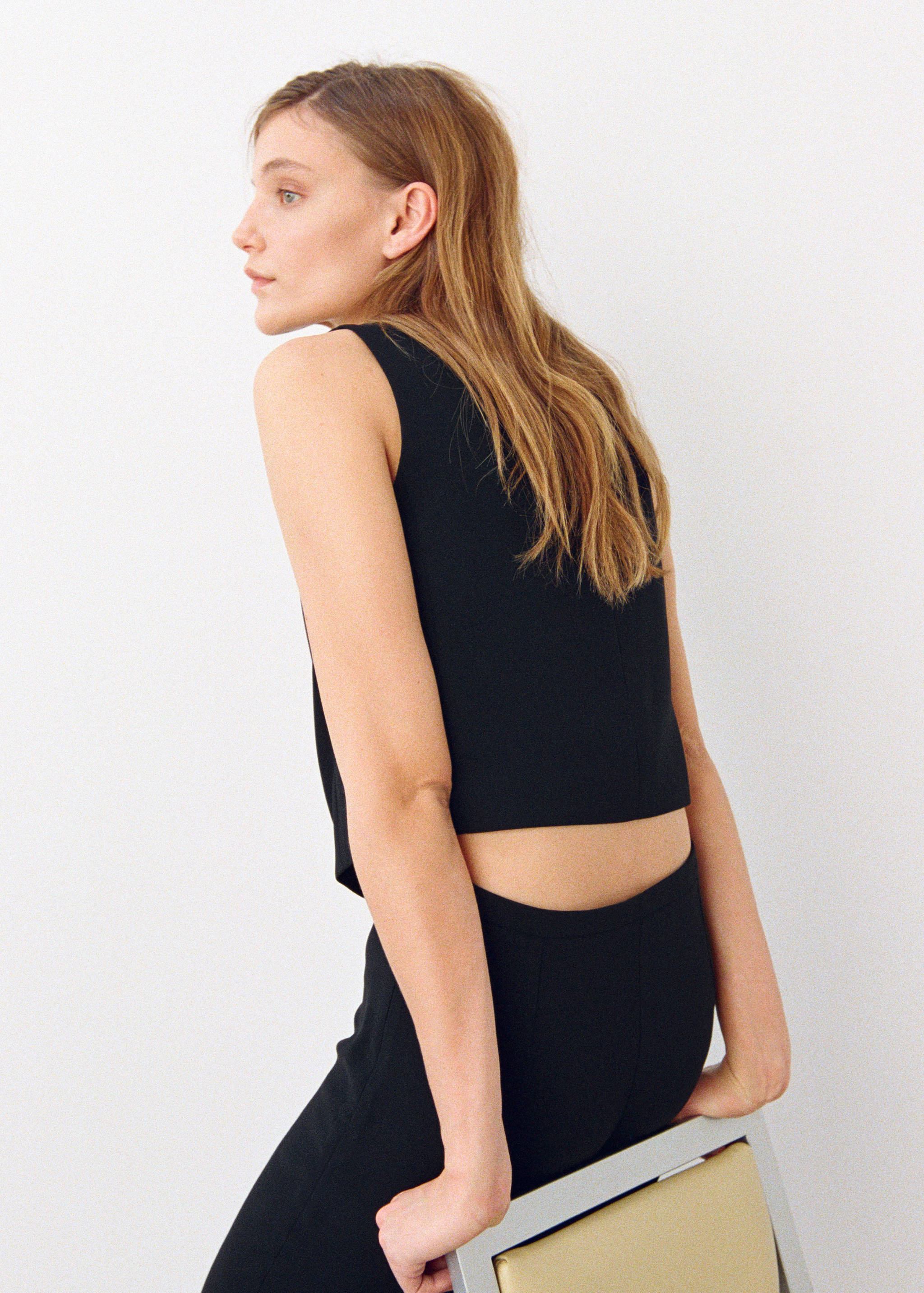 Chaleco traje crop - Plano medio