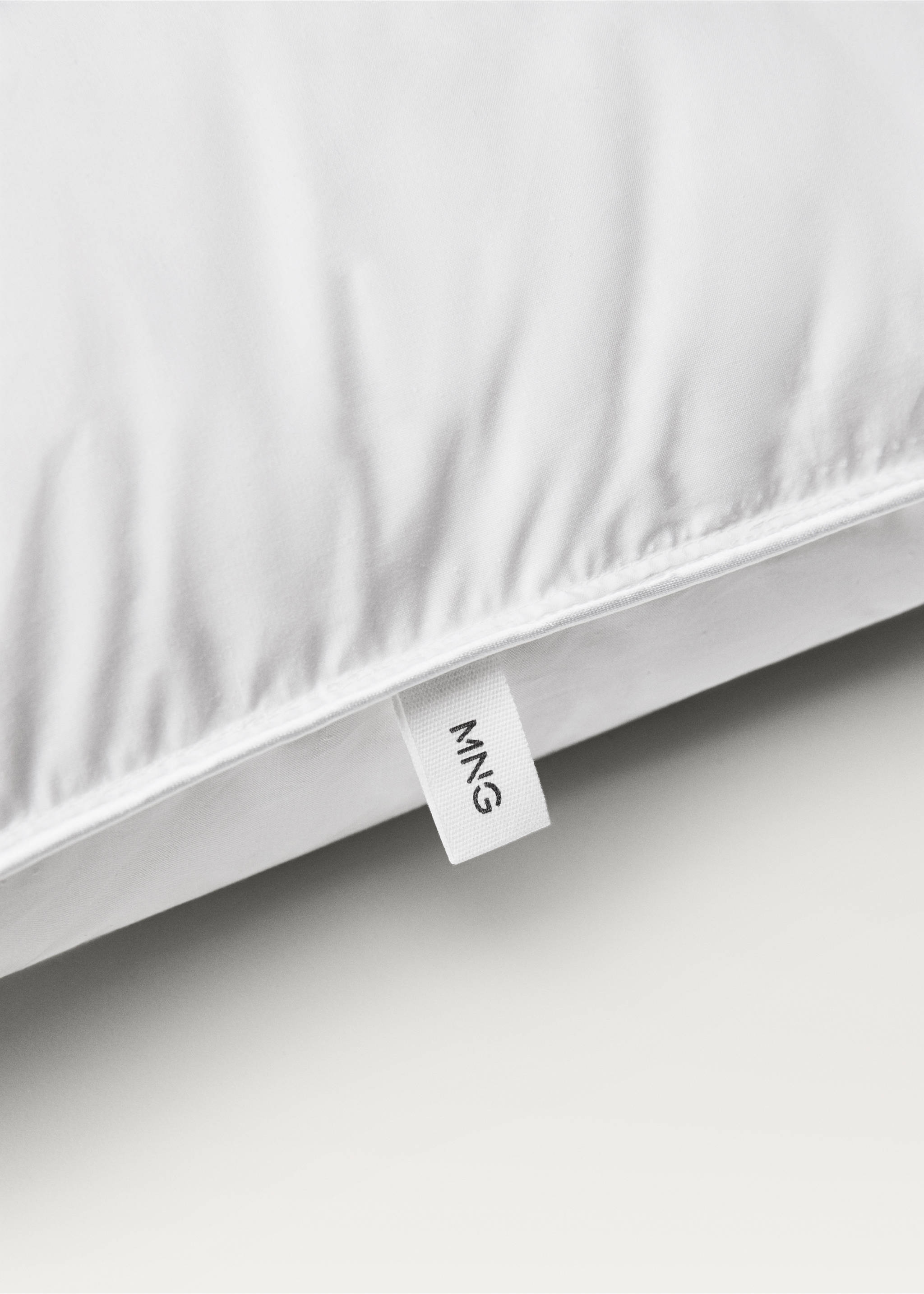 Down feather pillow 40x90 cm - Details of the article 2, White. Ref: 27031327-00.