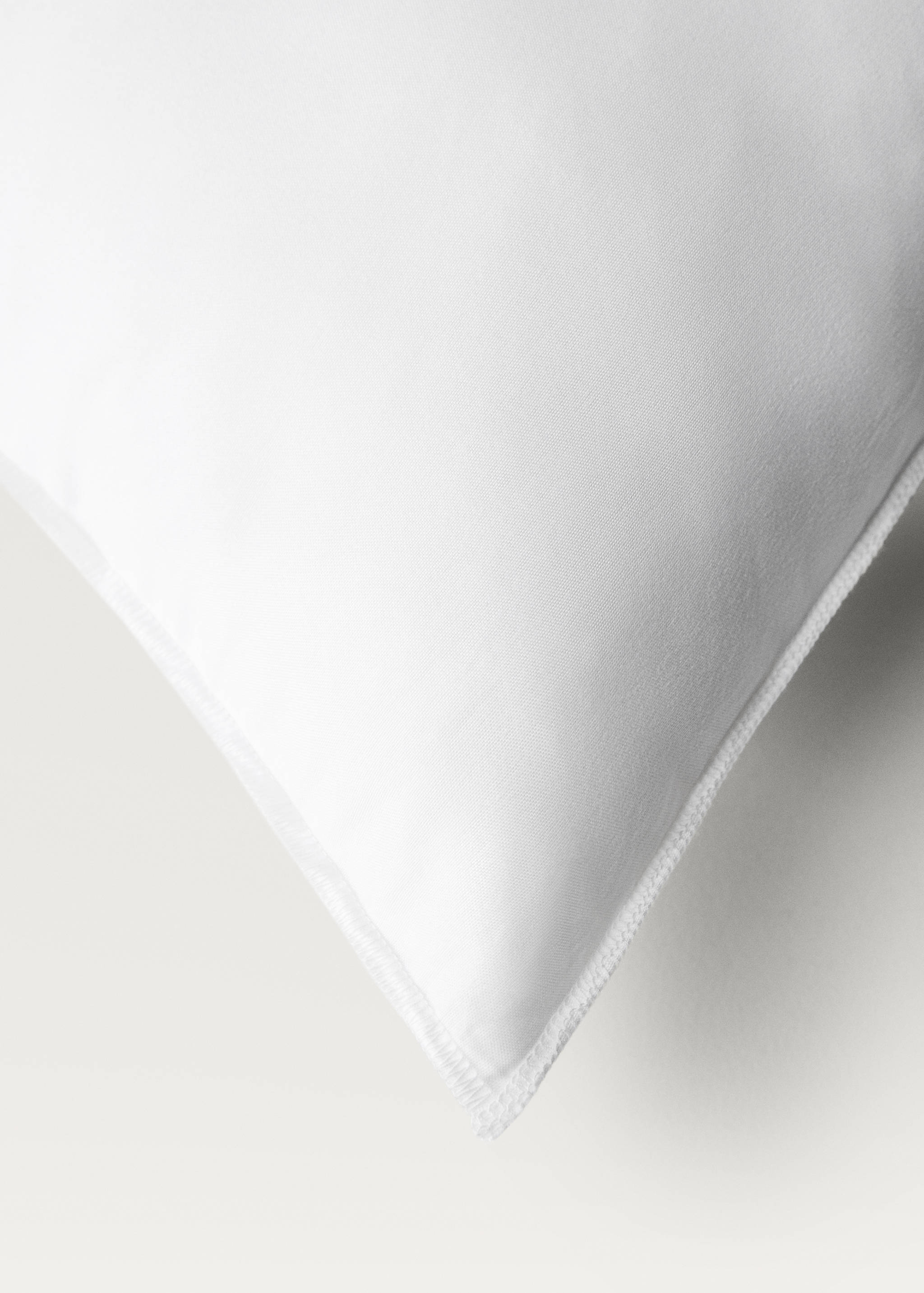 Microfibre cushion filling 60x60cm - Details of the article 2