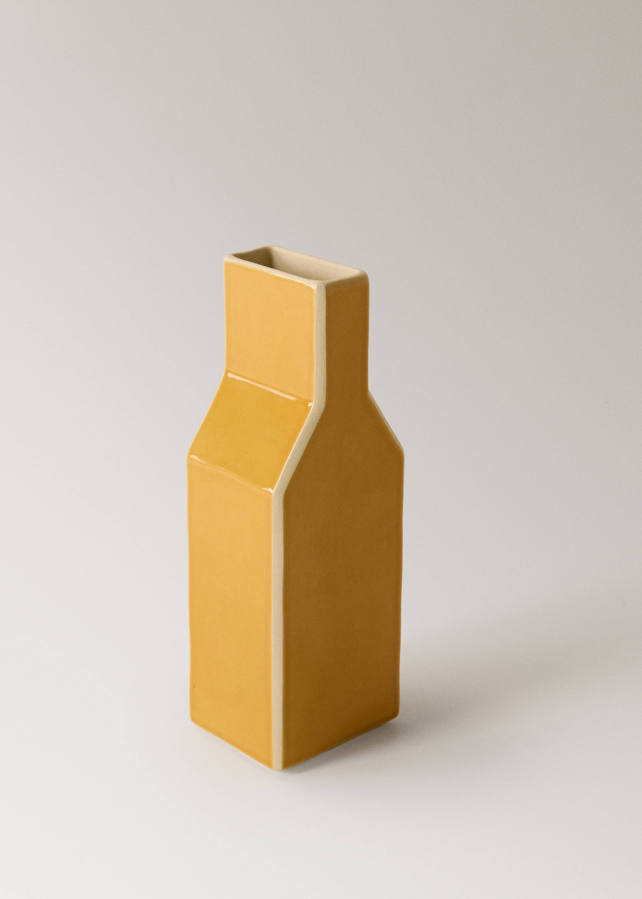 Medium contrast colour stoneware vase - Details of the article 1