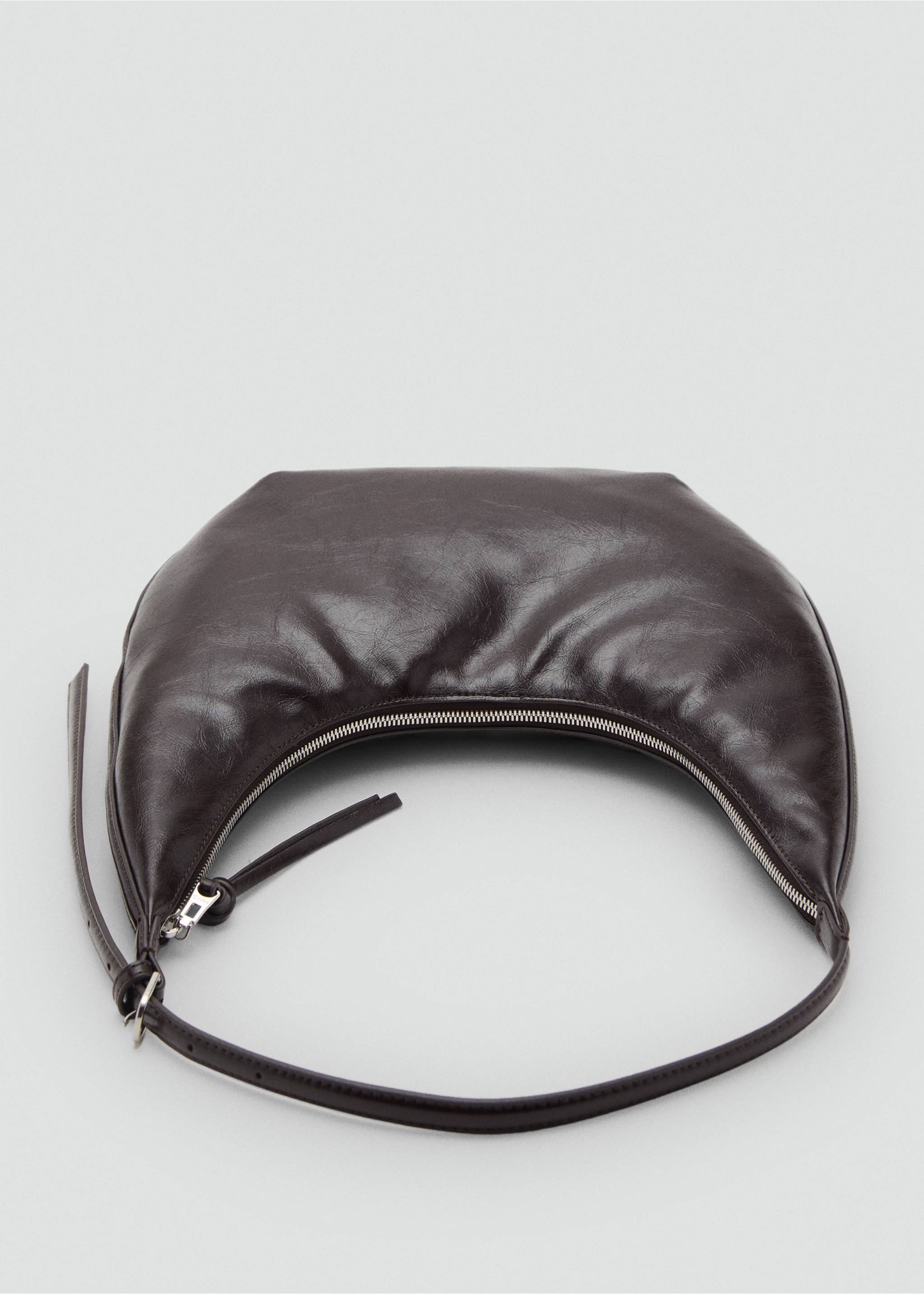 Sac porté épaule moyen ovale - Détail de l'article 3, Chocolat. Ref: 27031344-00.