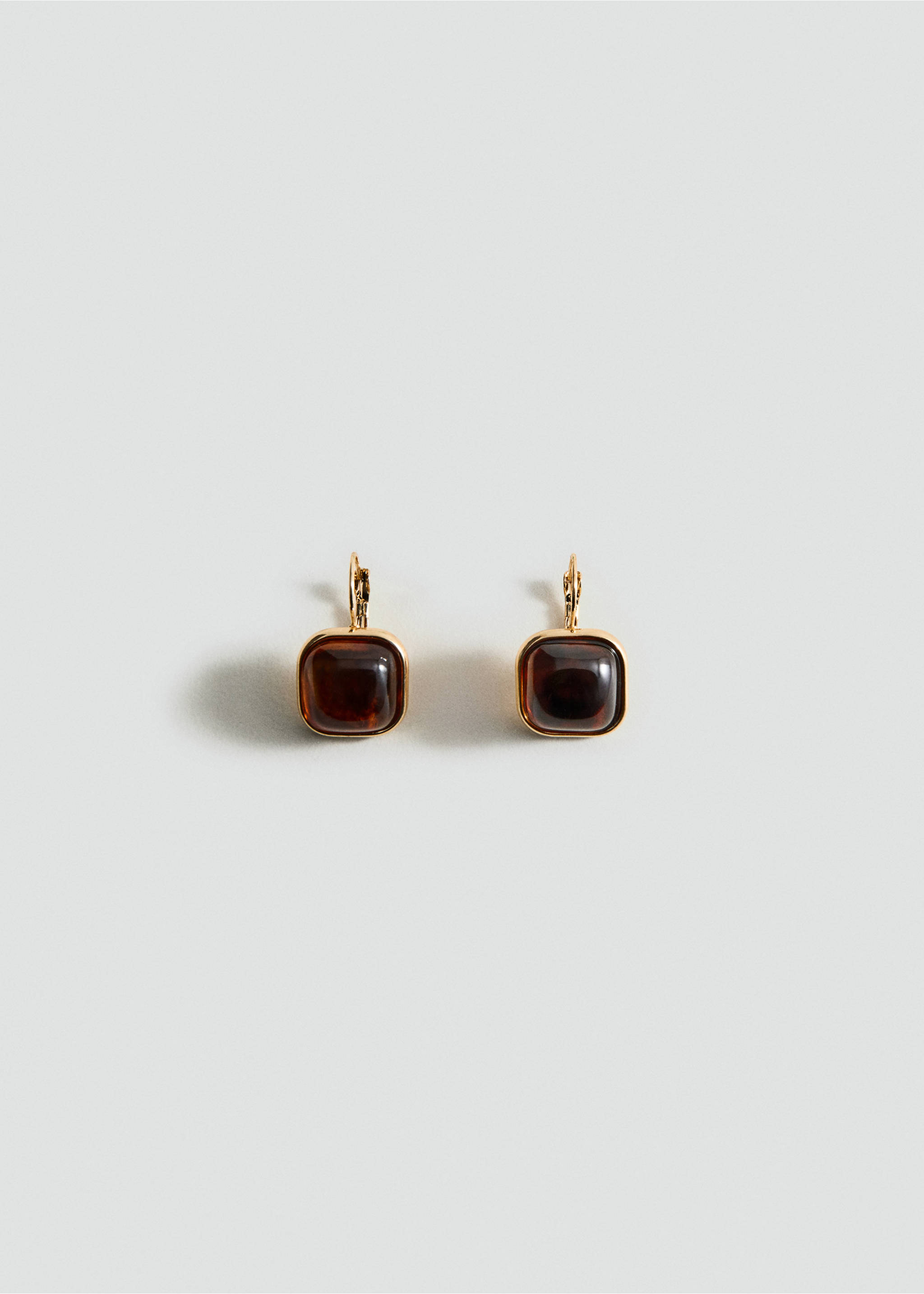 Square resin earrings - Article without model, Gold. Ref: 27031346-00.