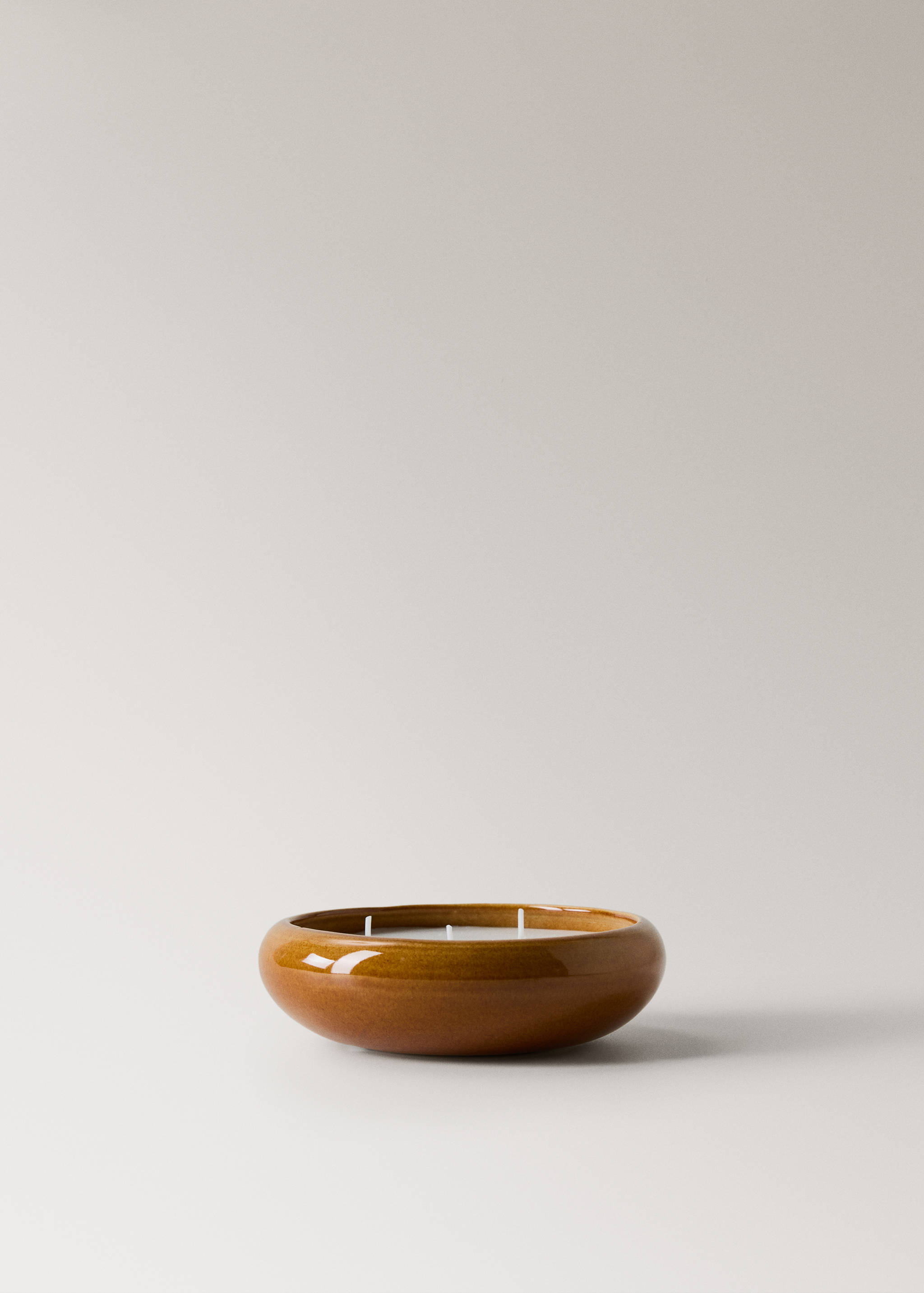 Bougie en céramique, finition brillante, petite - Article sans modèle