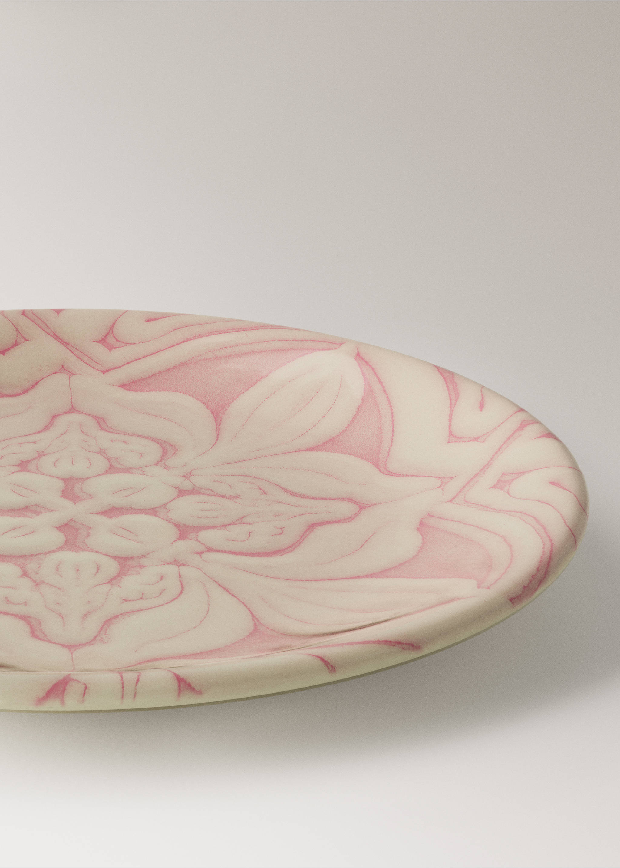 Blumenteller aus Steingut - Detail des Artikels 2, Pastellrosa. Ref: 27031524-00.