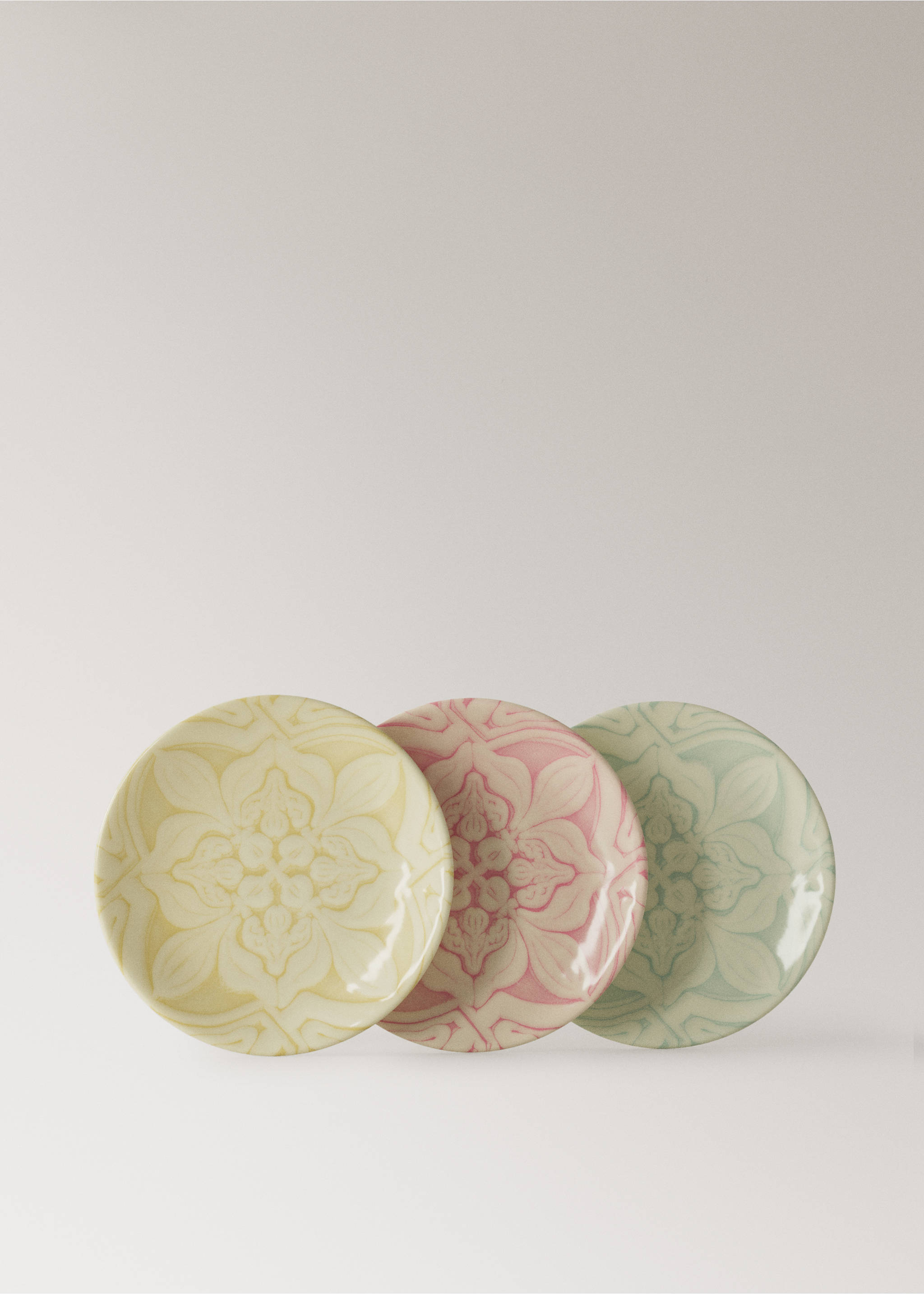 Blumenteller aus Steingut - Detail des Artikels 3, Pastellrosa. Ref: 27031524-00.