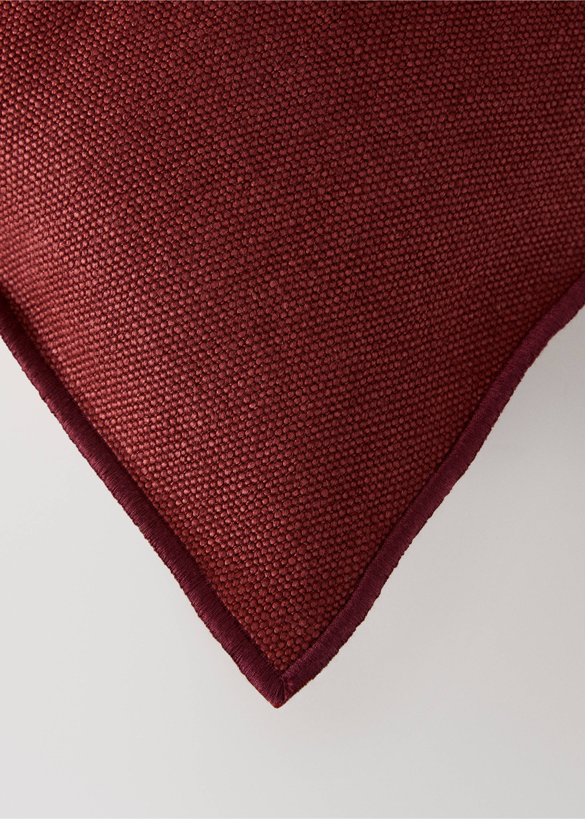 100% heavy linen cushion cover with overlock 40x60 cm - Details of the article 1, Pink. Ref: 27031527-00.