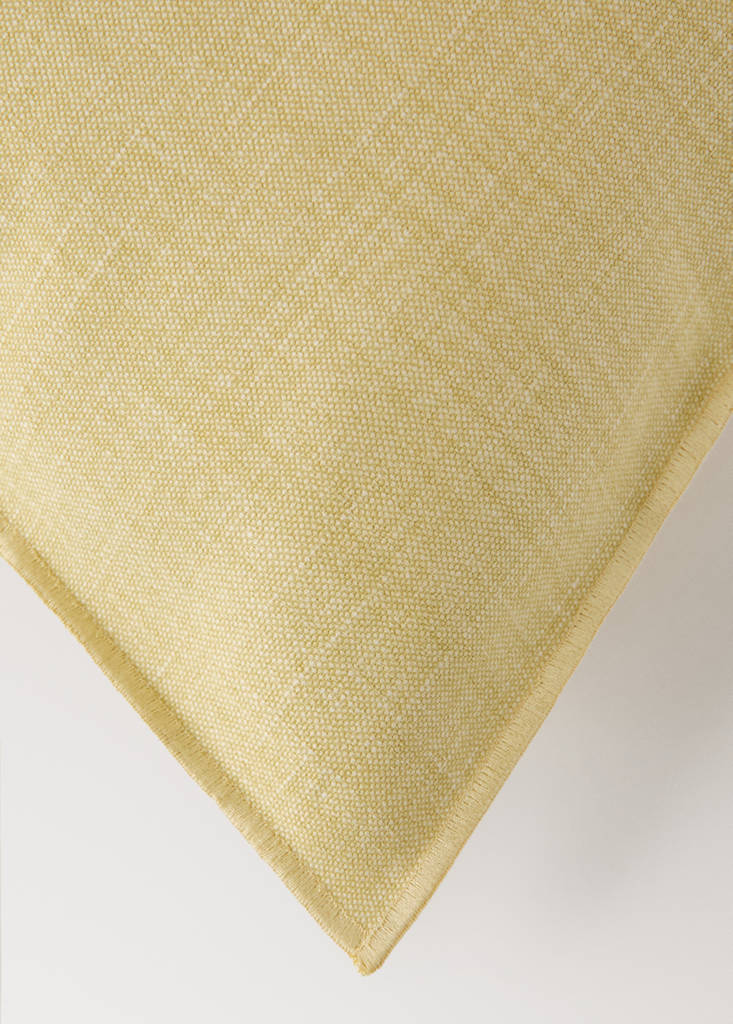 Mottled linen cushion cover 40x60 cm — Yellow