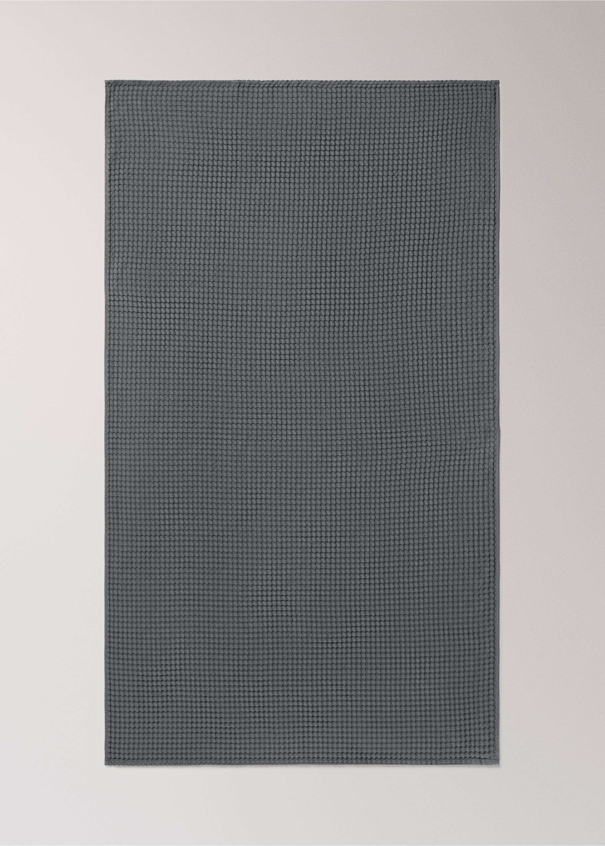 Cotton waffle bath towel - Details of the article 3, Dark Grey. Ref: 27031529-00.