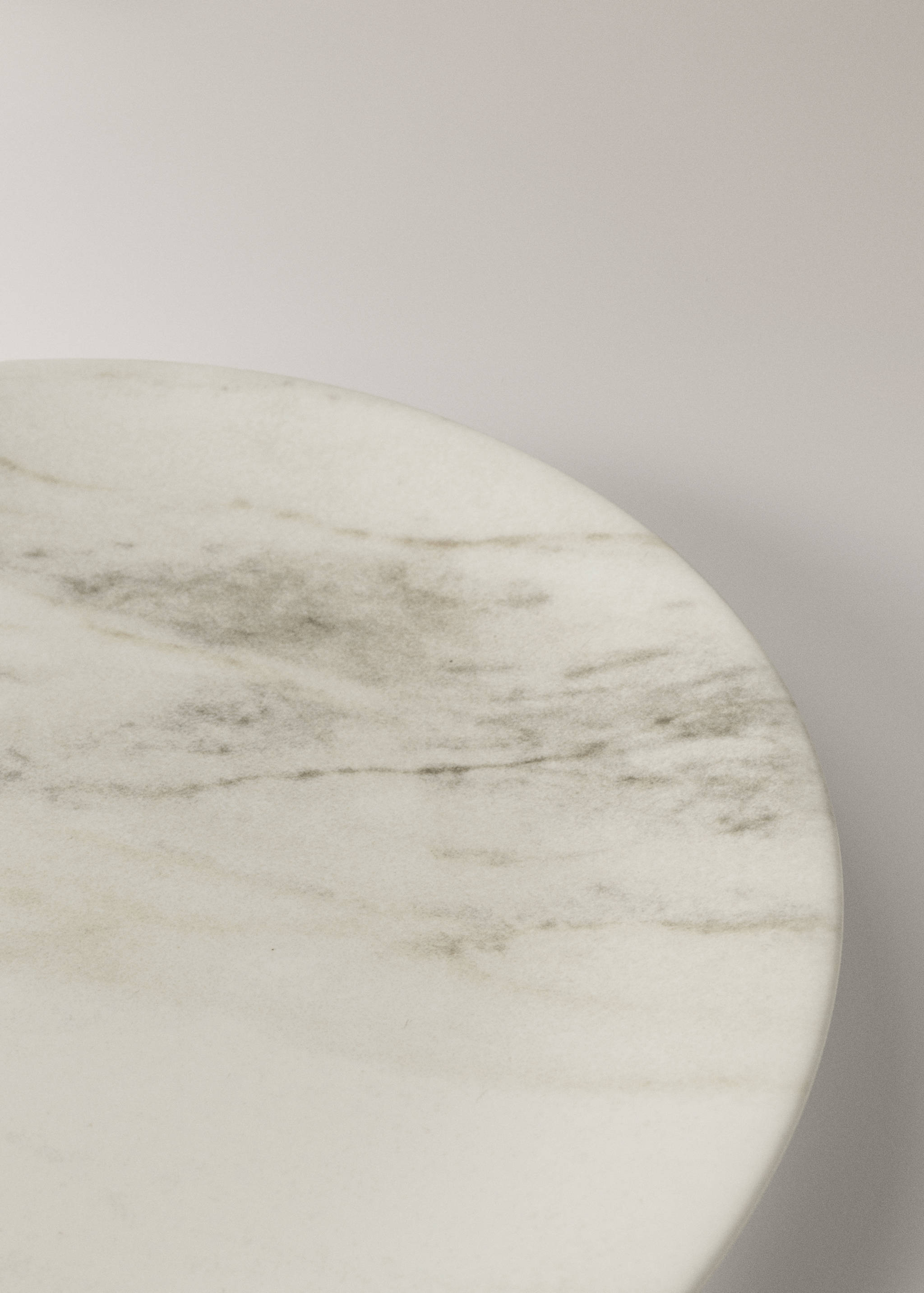 Assiette à dessert en grès effet marbre - Détail de l'article 1