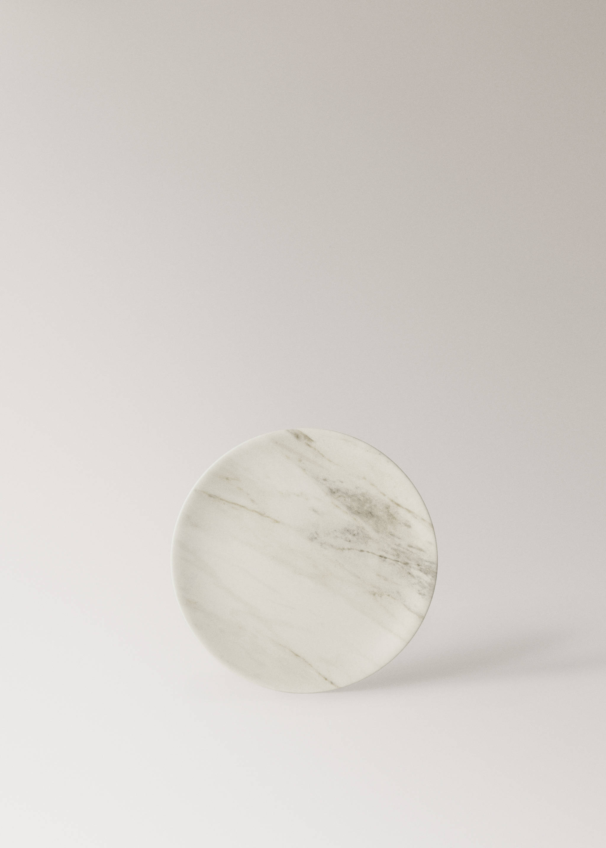 Marble-effect gres plate - Article without model