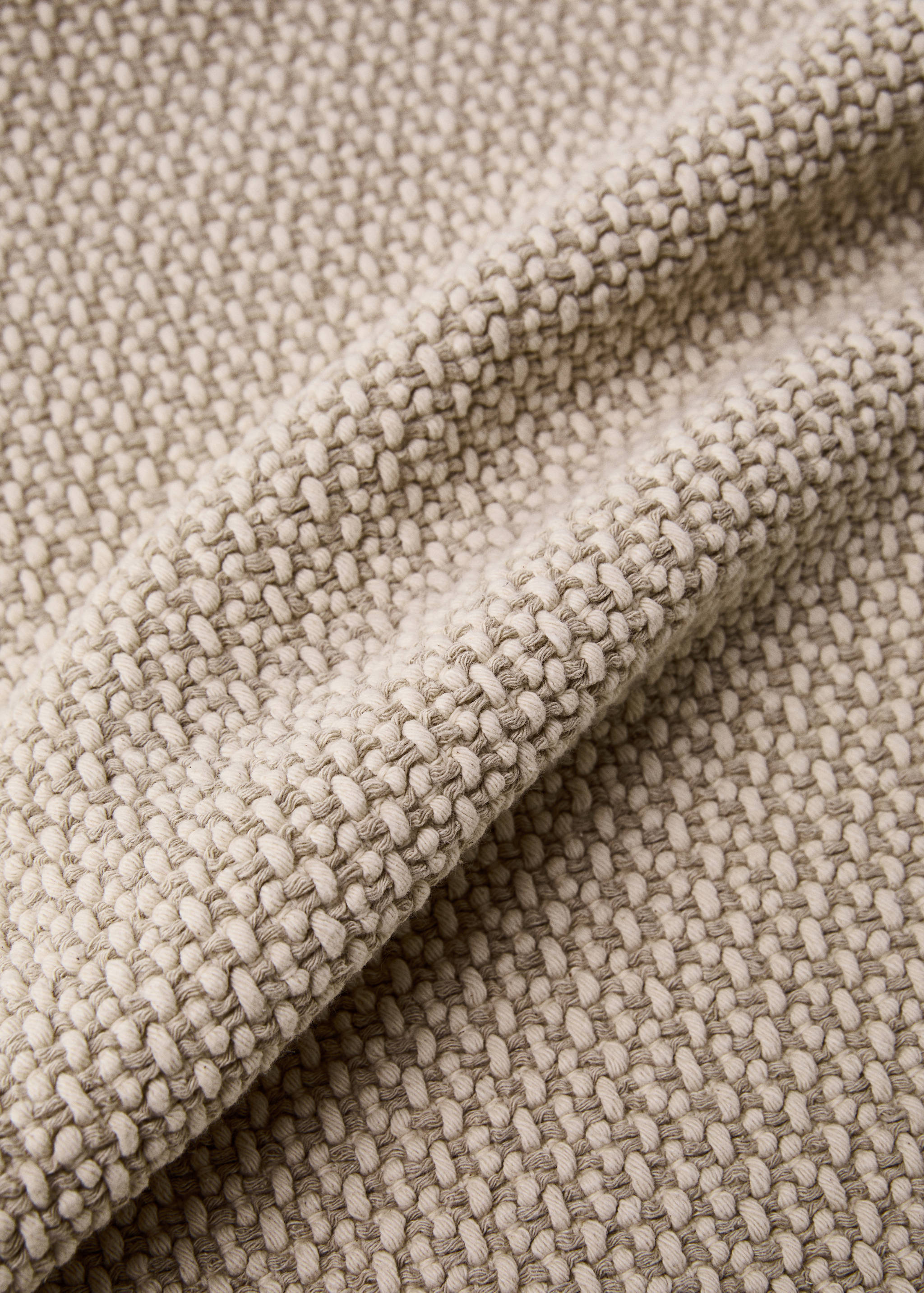 Cotton linen bathroom rug with fringes - Details of the article 2